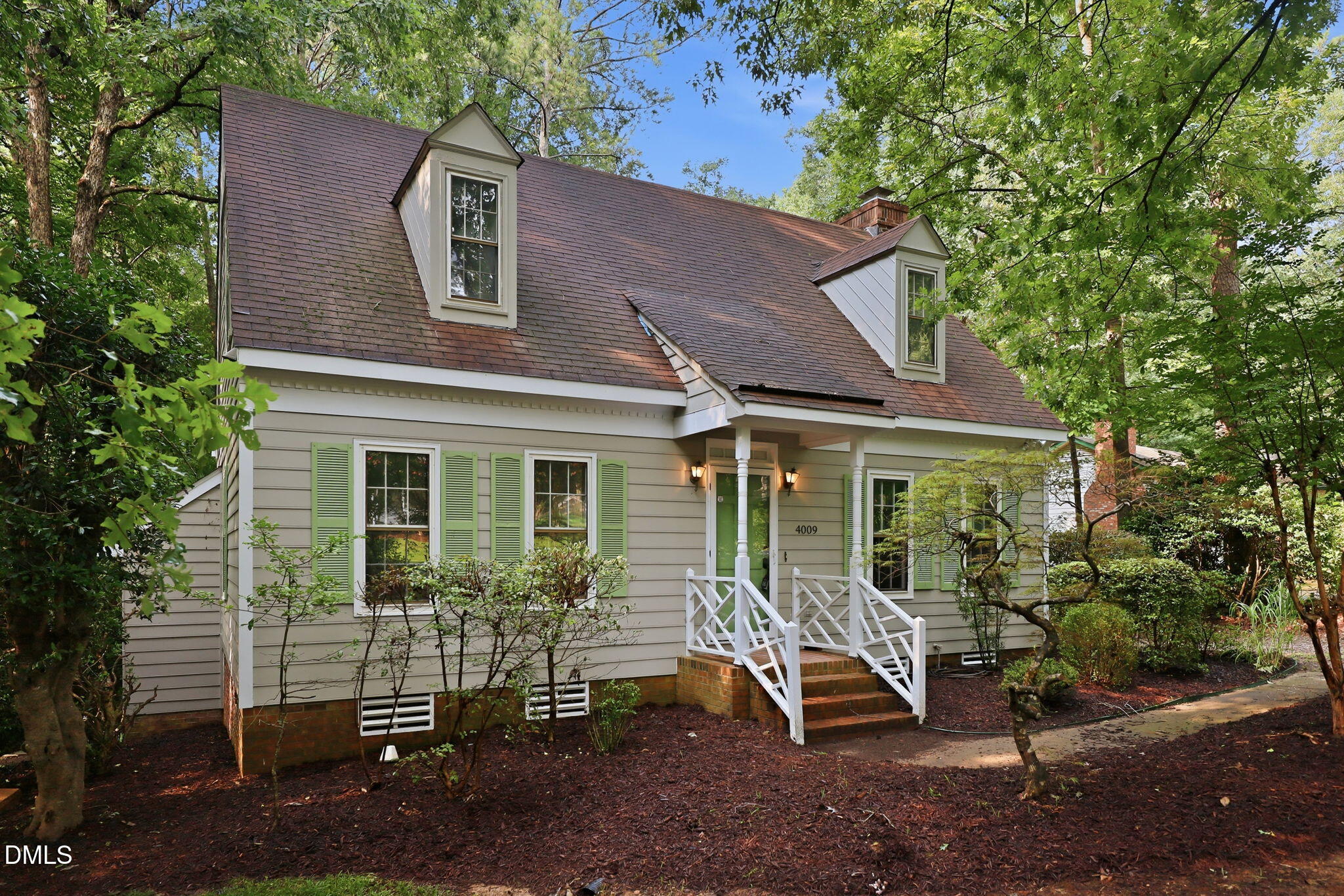 4009 Saint Edmunds Lane