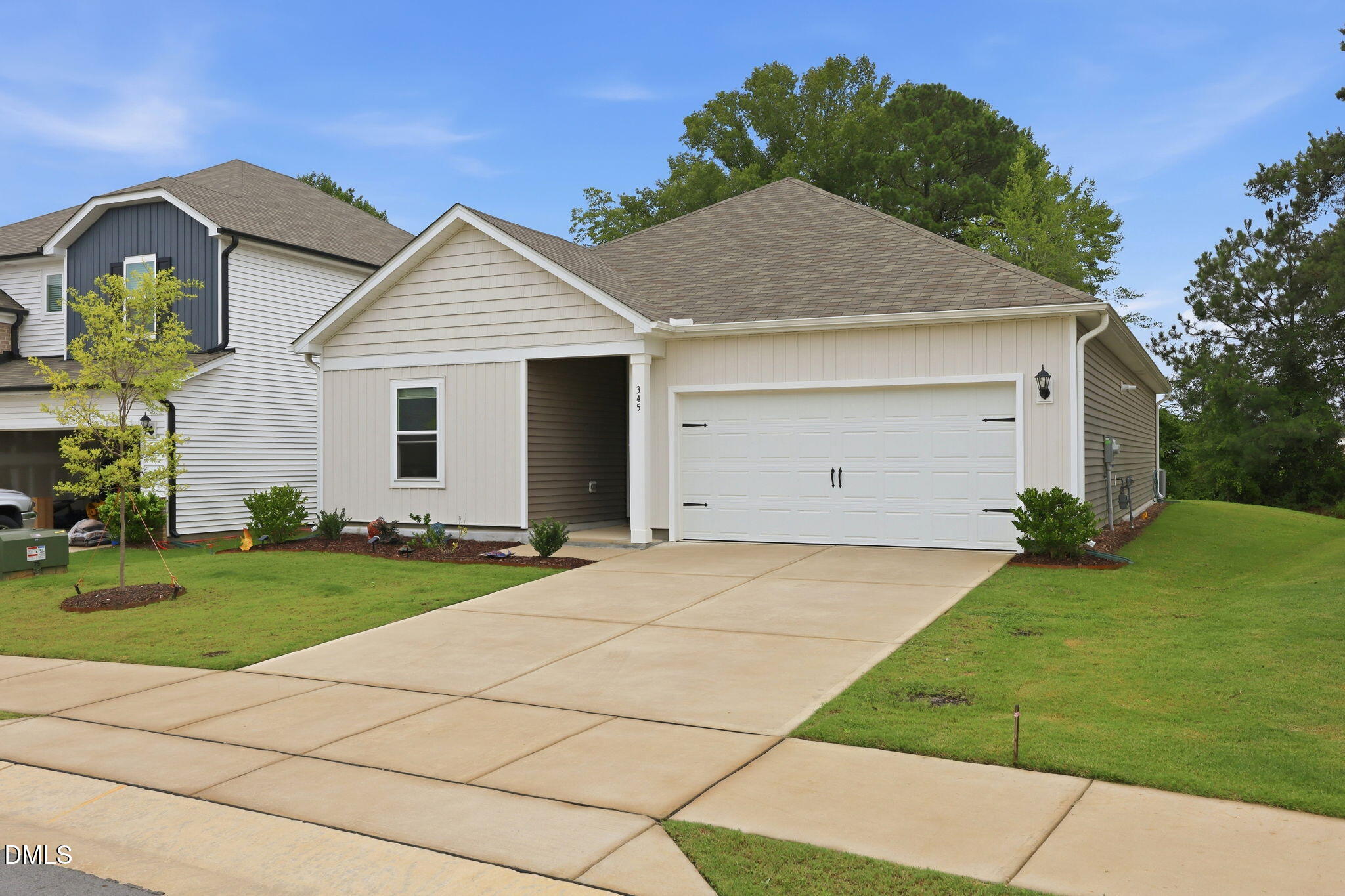 345 White Birch Lane Property Photo 2