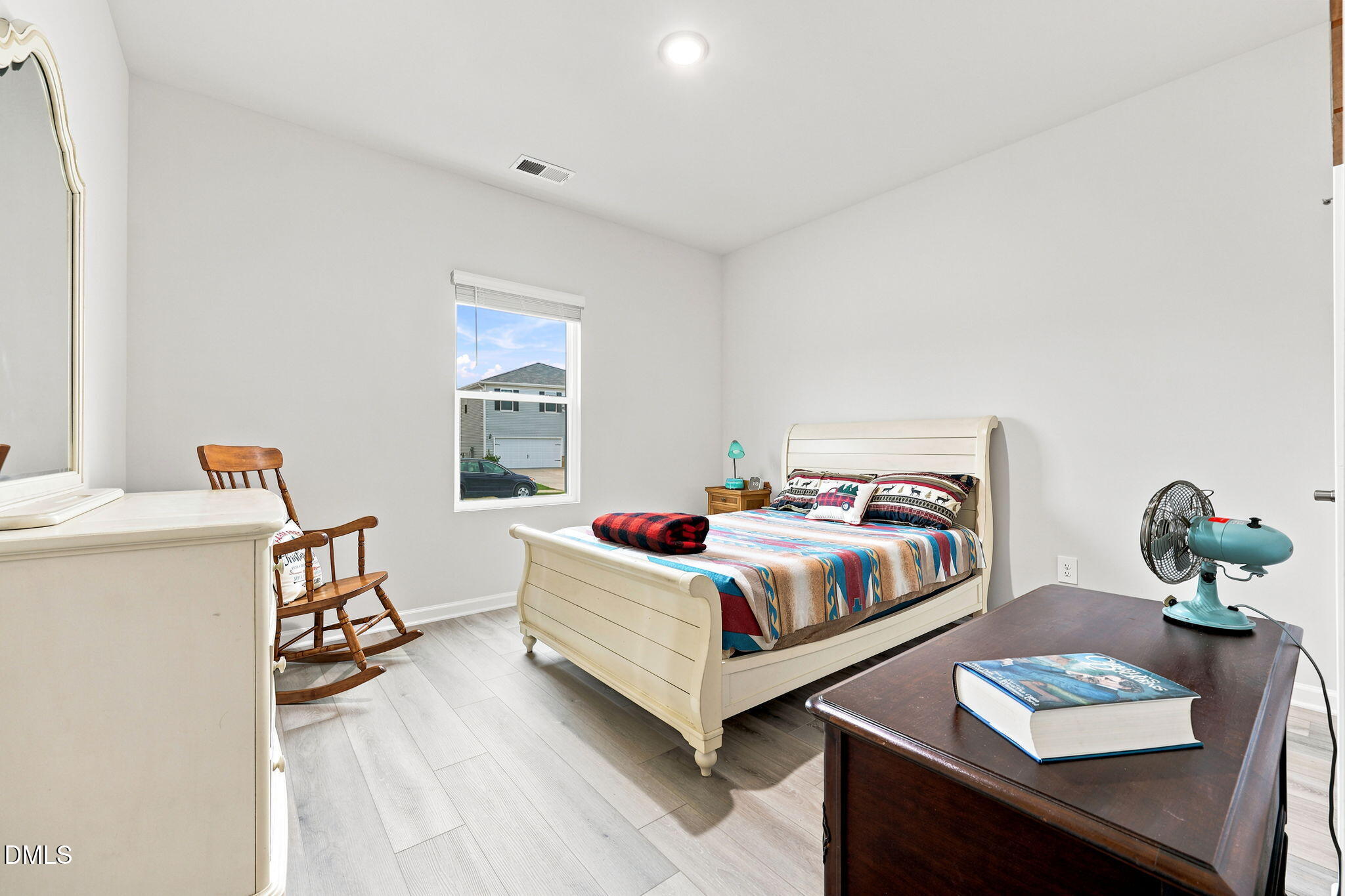 345 White Birch Lane Property Photo 4
