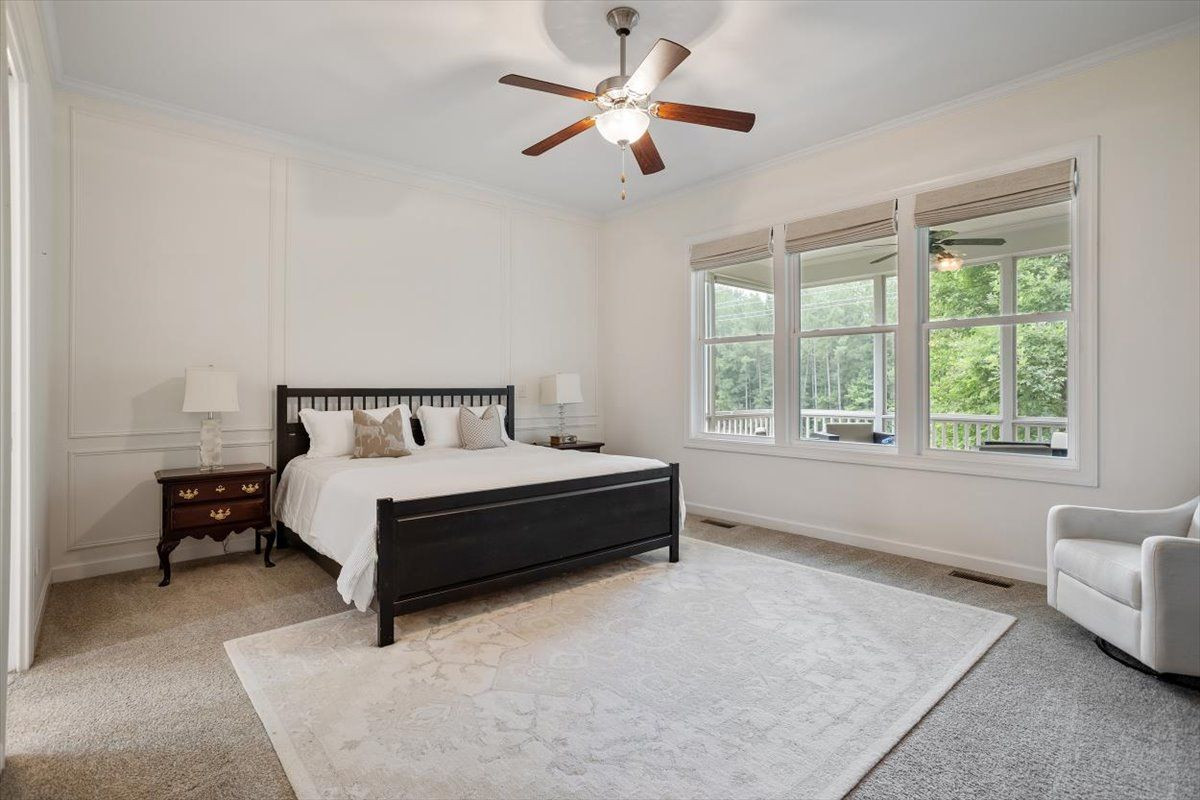 305 Ironcreek Place Property Photo 21