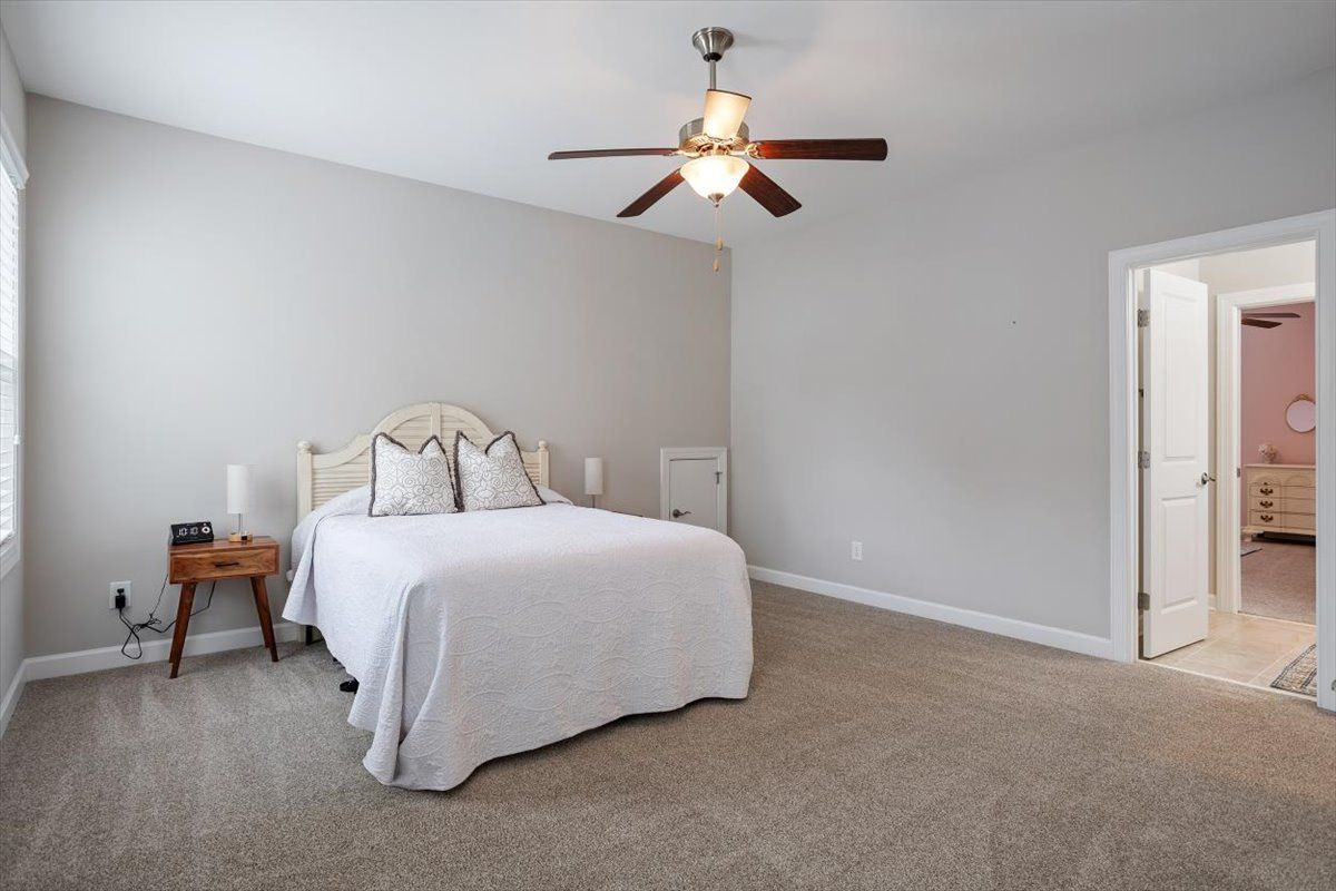 305 Ironcreek Place Property Photo 33