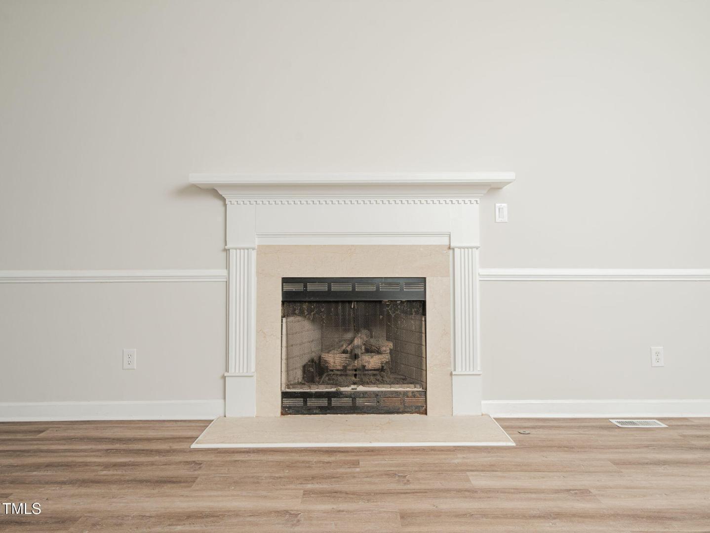 2532 Birchford Court Property Photo 8