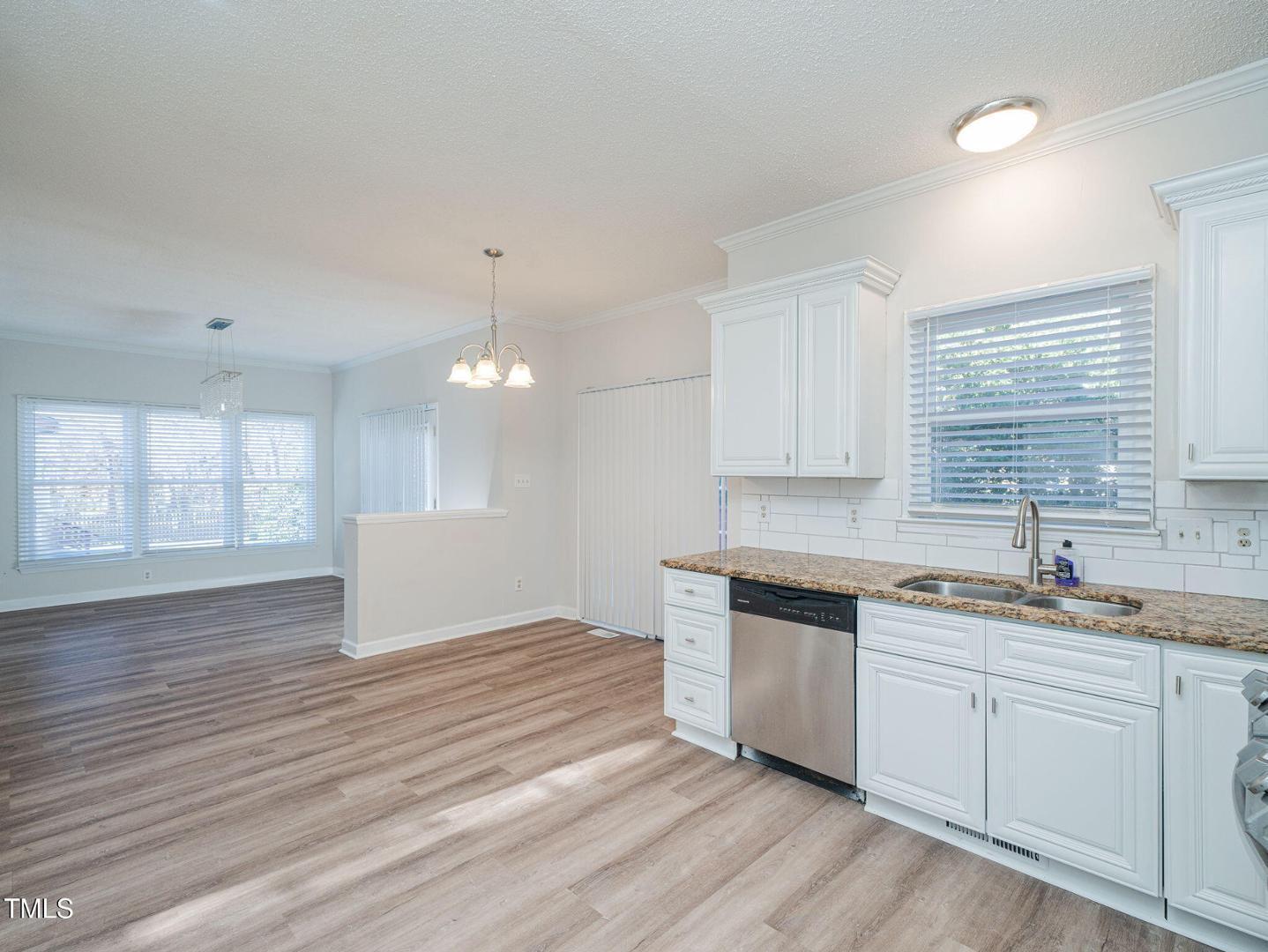 2532 Birchford Court Property Photo 19