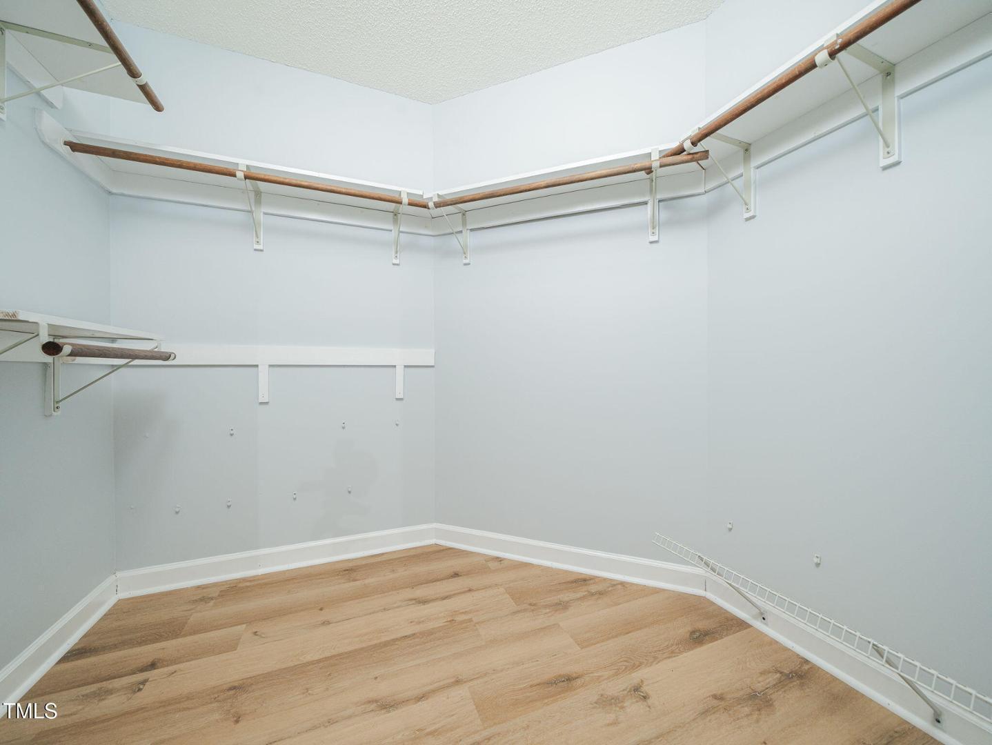 2532 Birchford Court Property Photo 27