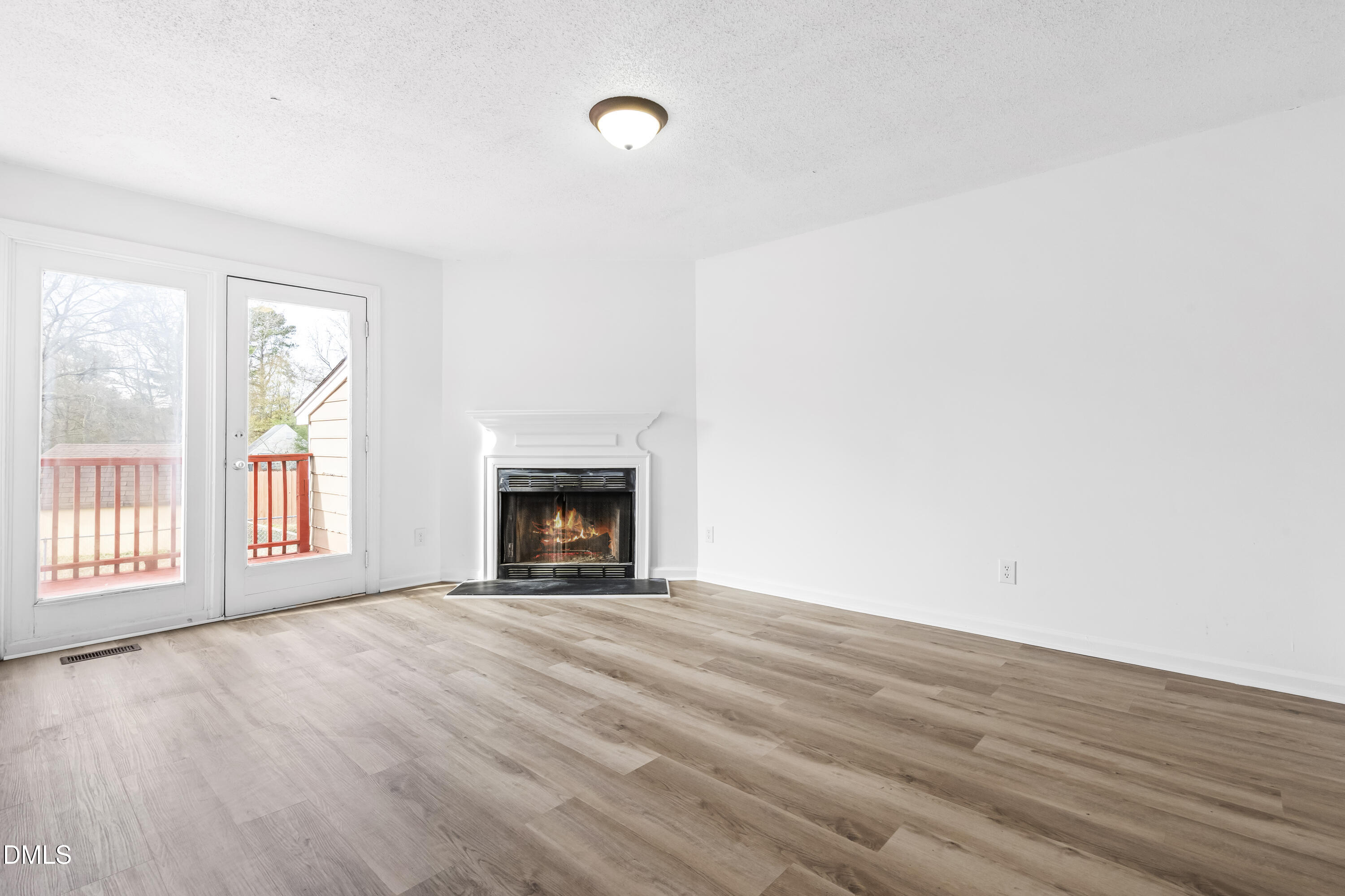 8029 Perry Creek Road Property Photo 10