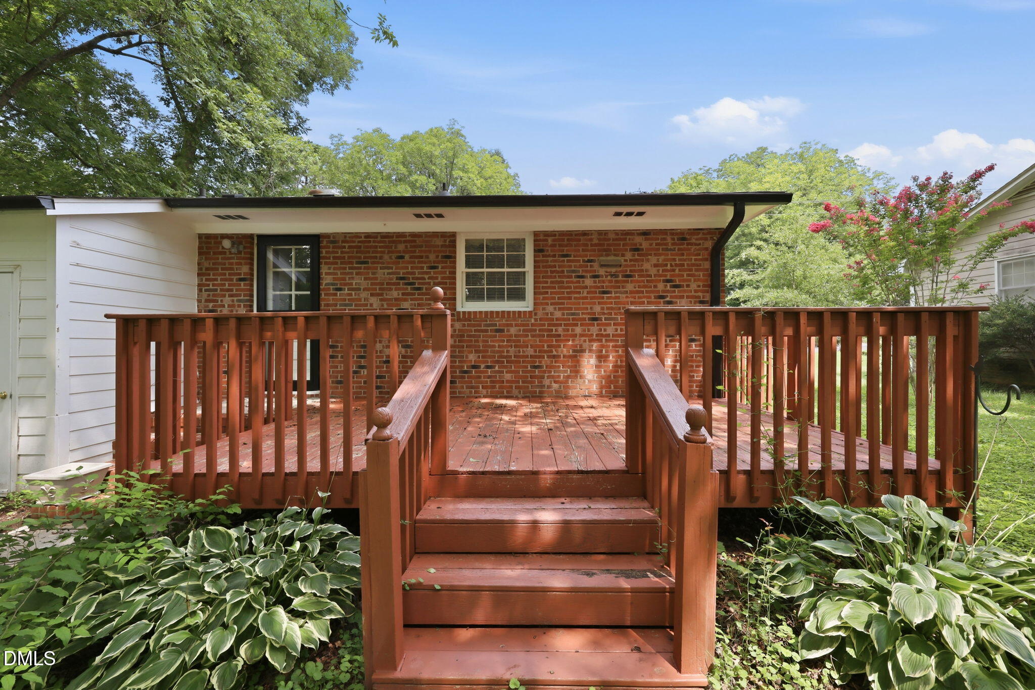303 Sunset Avenue Property Photo 42