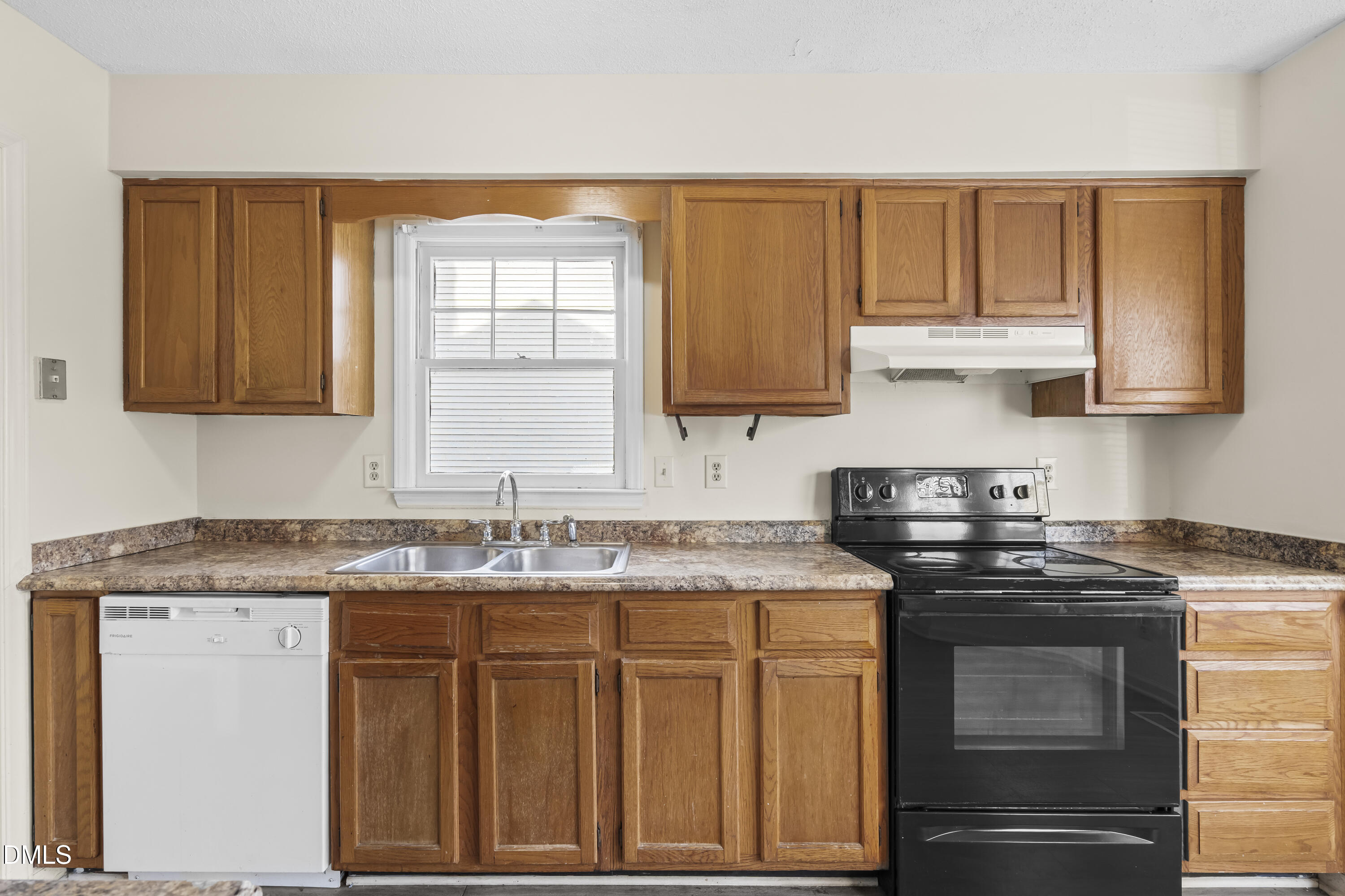 8031 Perry Creek Road Property Photo 7