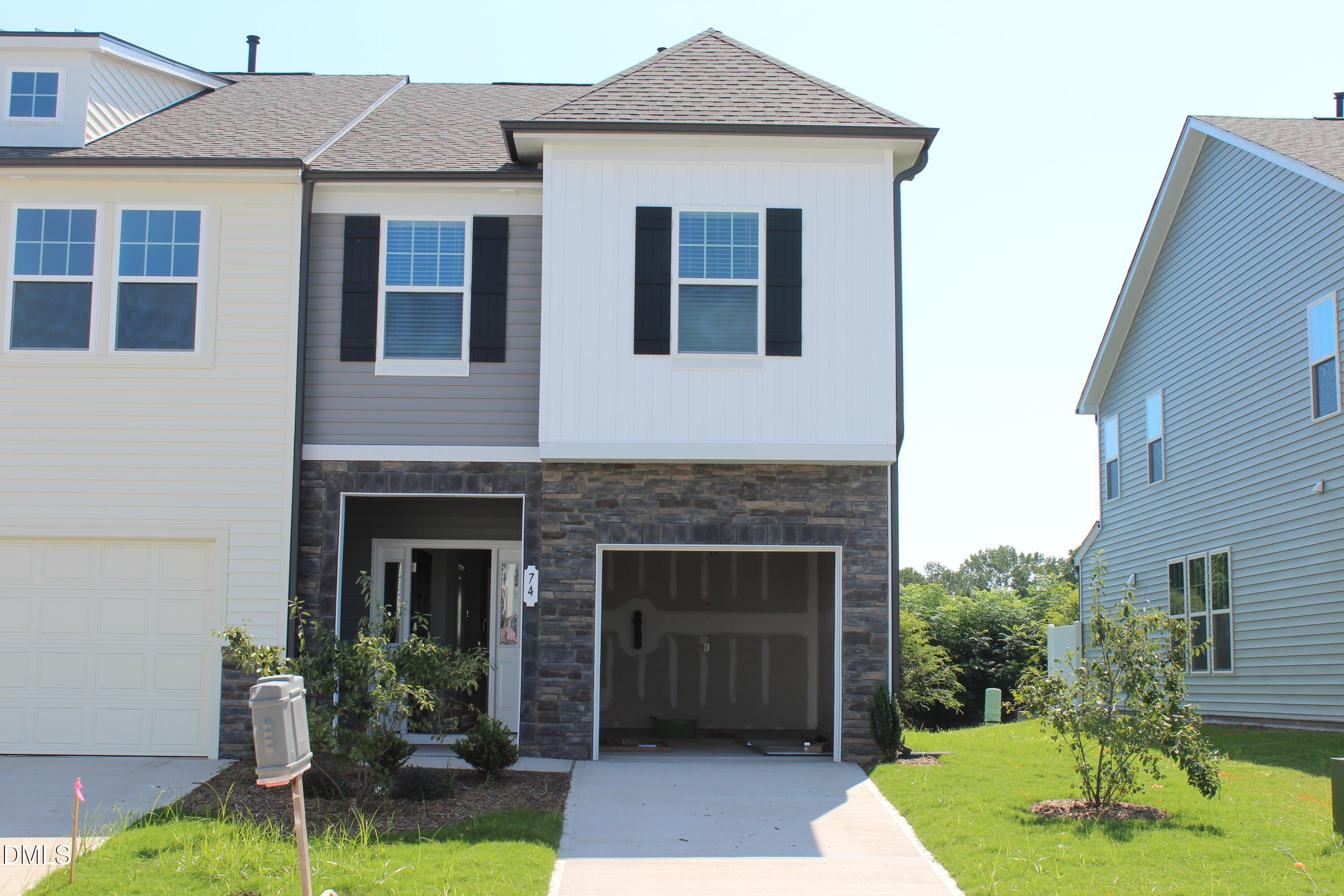 74 Amaryllis Lane Property Photo 33