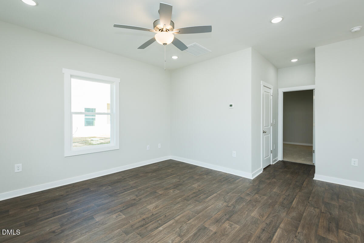 1070 Pinnix Lp Property Photo 3