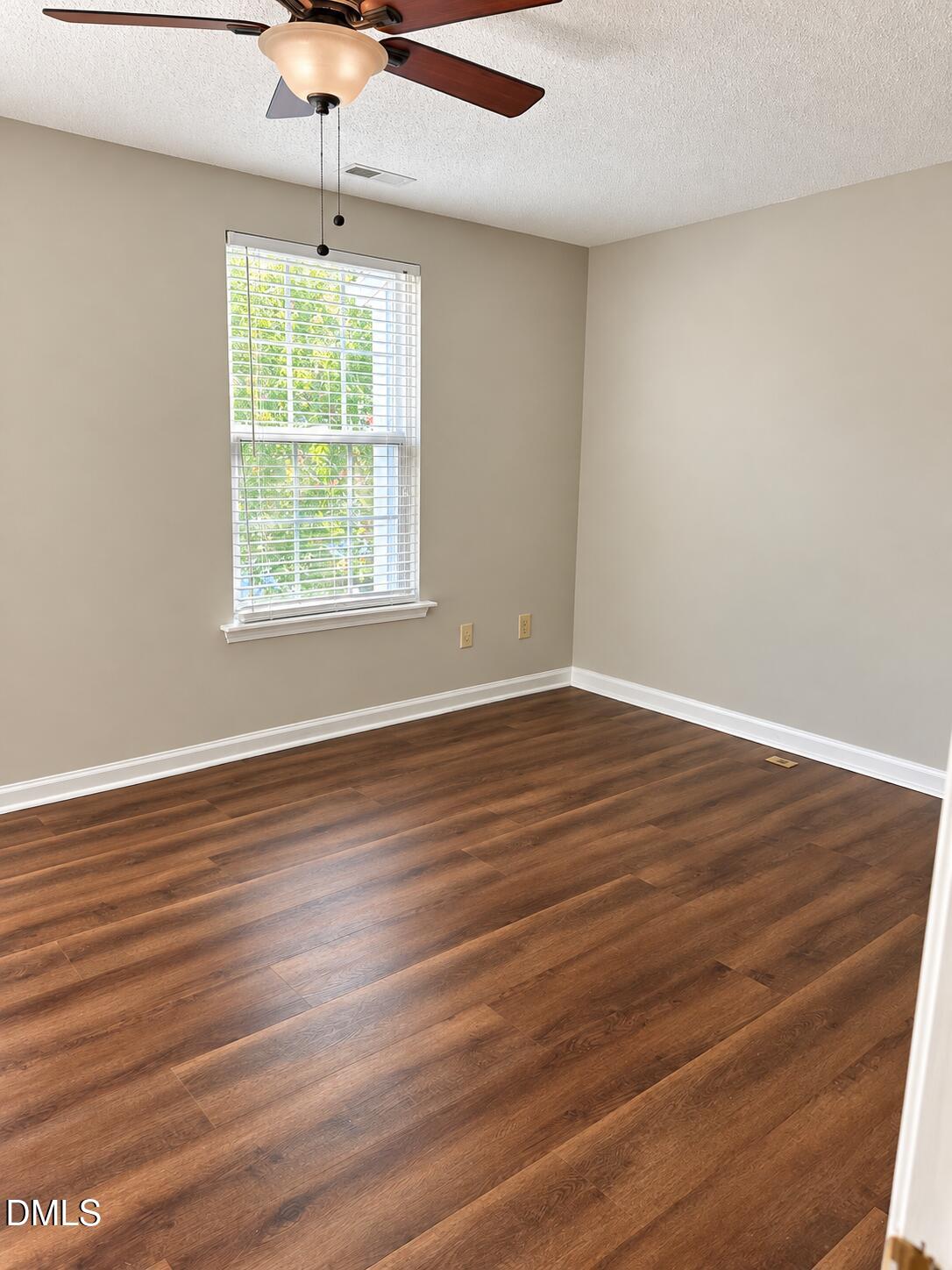 7334 Shellburne Drive Property Photo 6