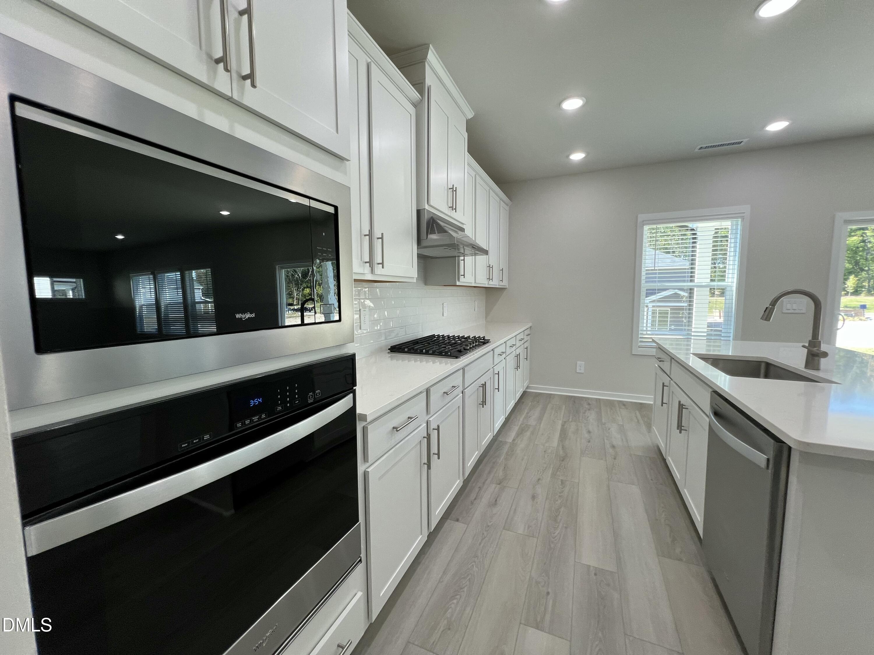 2113 Topsail Road Property Photo 5