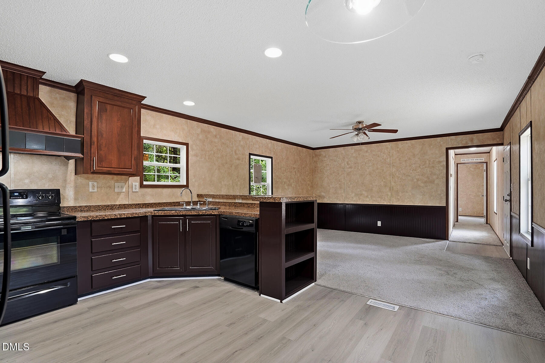 308 Morehead Drive 46 Property Photo 10