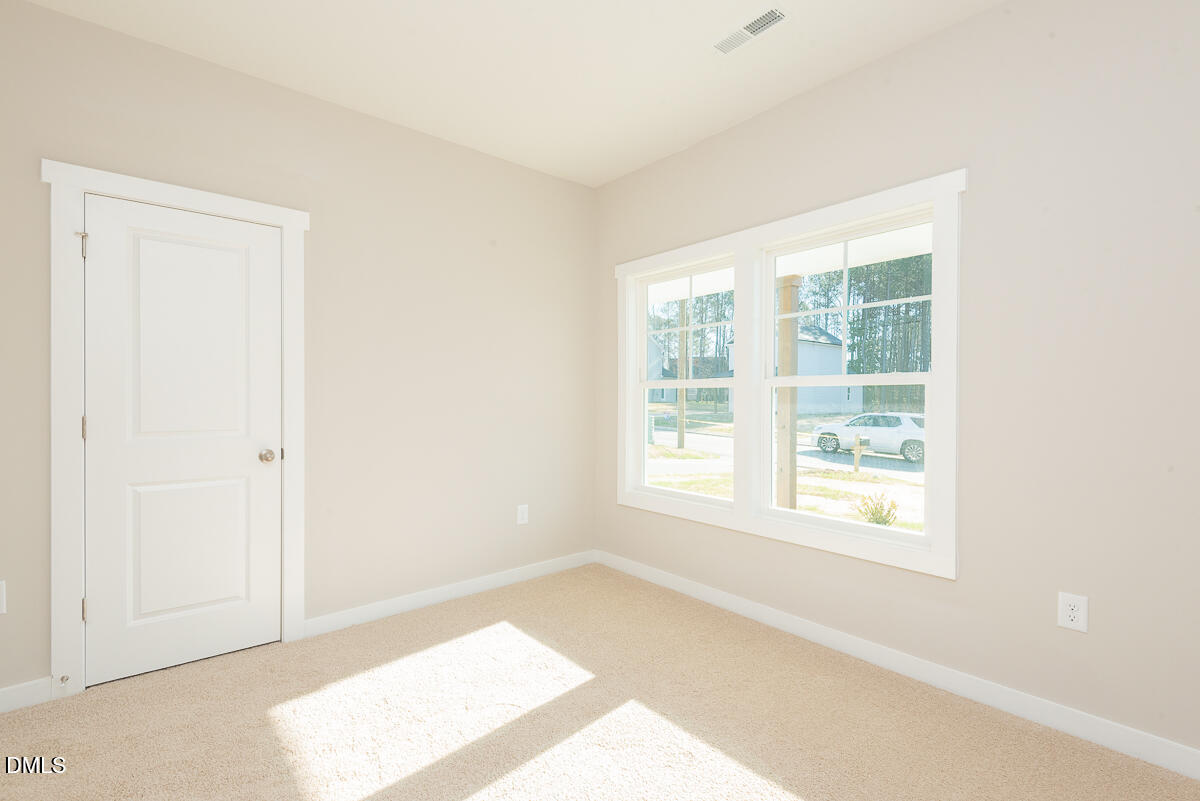 1061 Pinnix Loop Property Photo 11