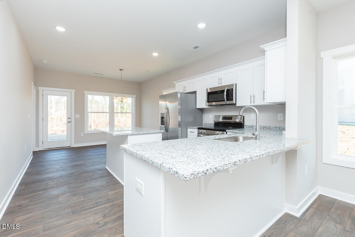1061 Pinnix Loop Property Photo 14