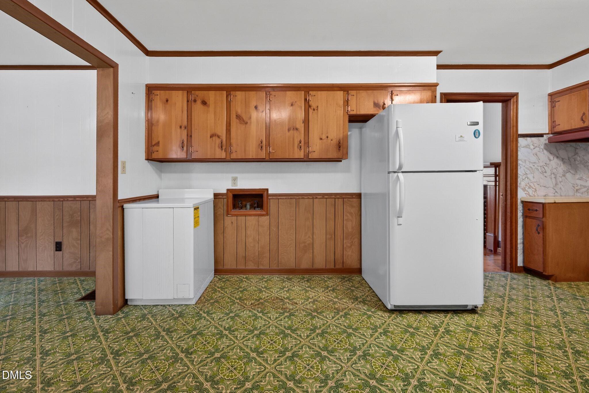 721 Wait Avenue Property Photo 9