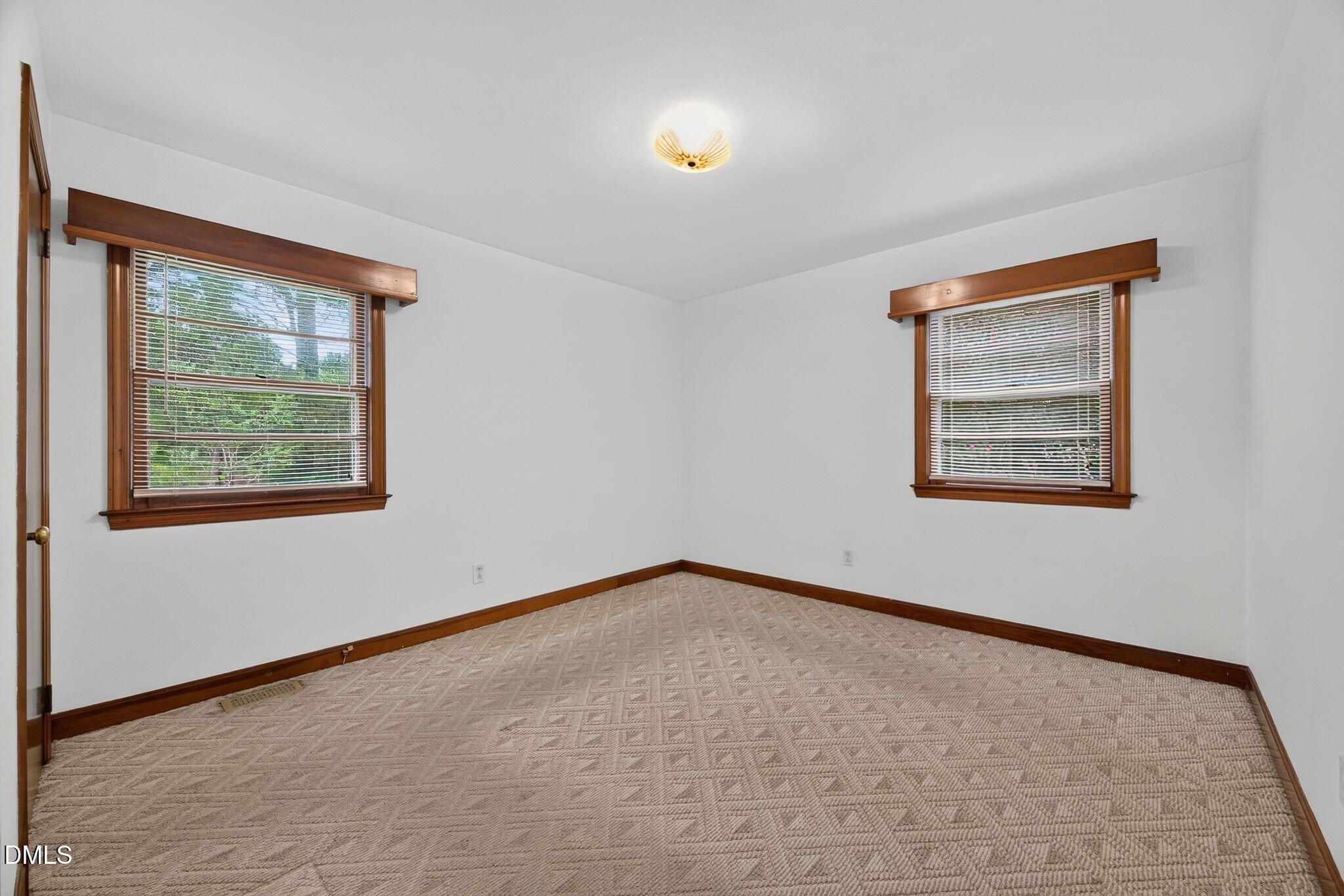 721 Wait Avenue Property Photo 15