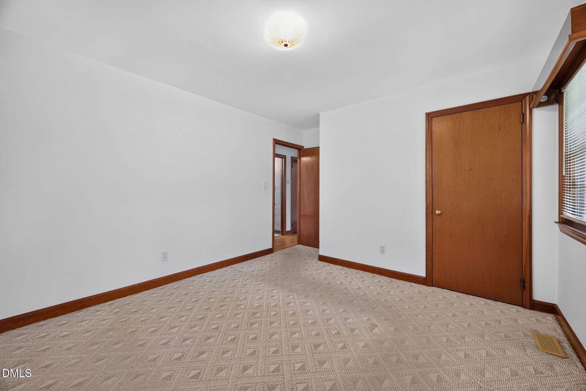 721 Wait Avenue Property Photo 16