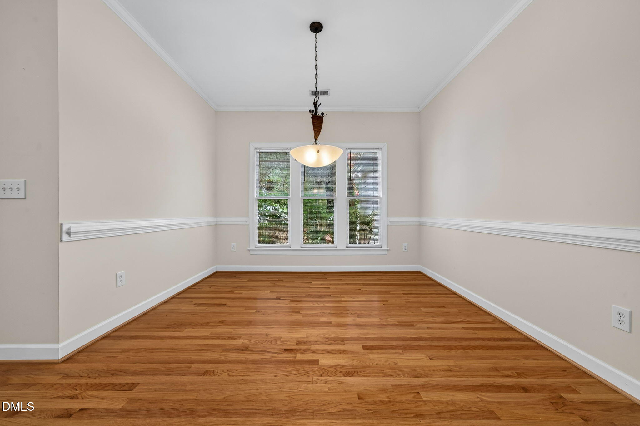 2125 Longwood Drive Property Photo 23