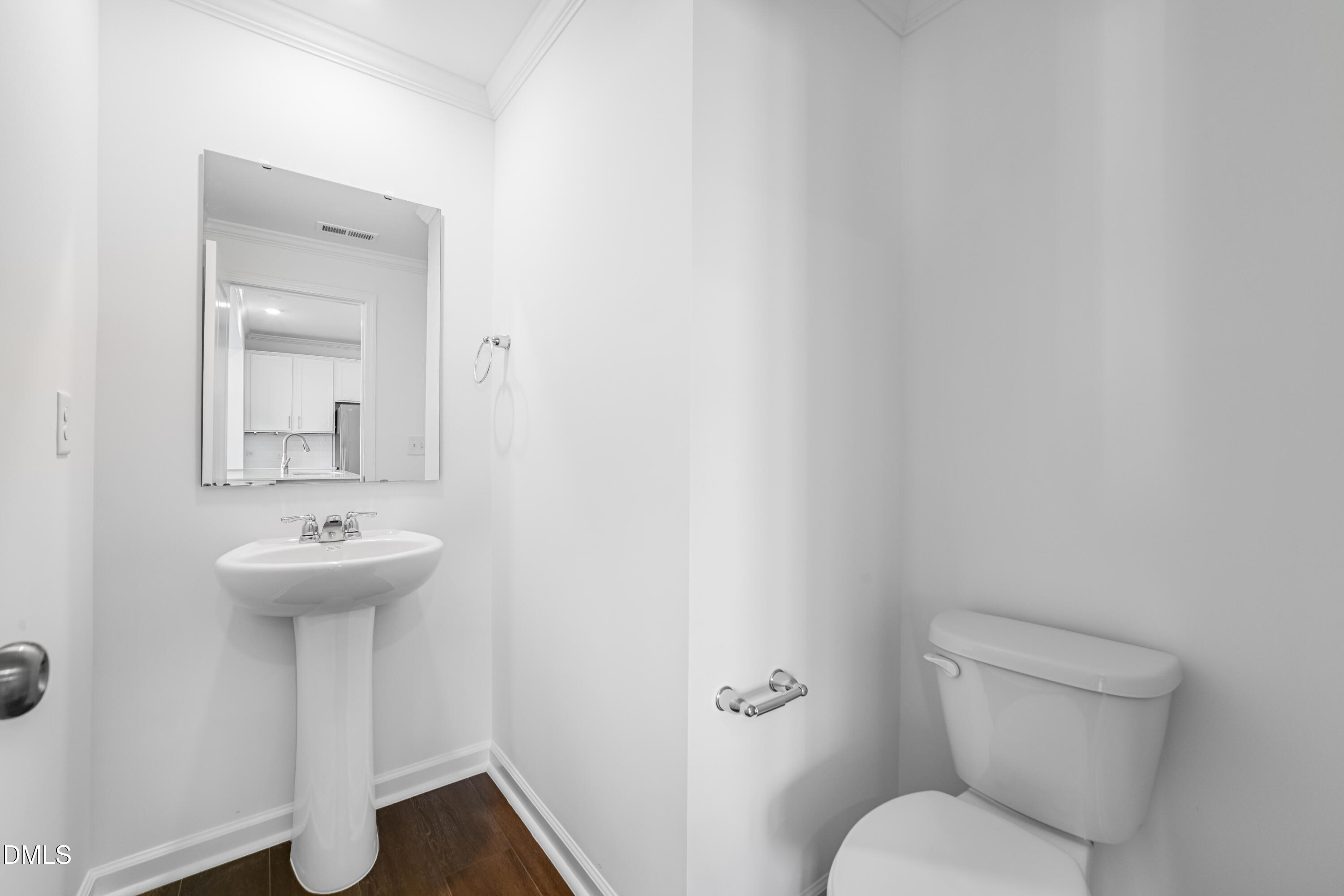 208 Browler Court Property Photo 11