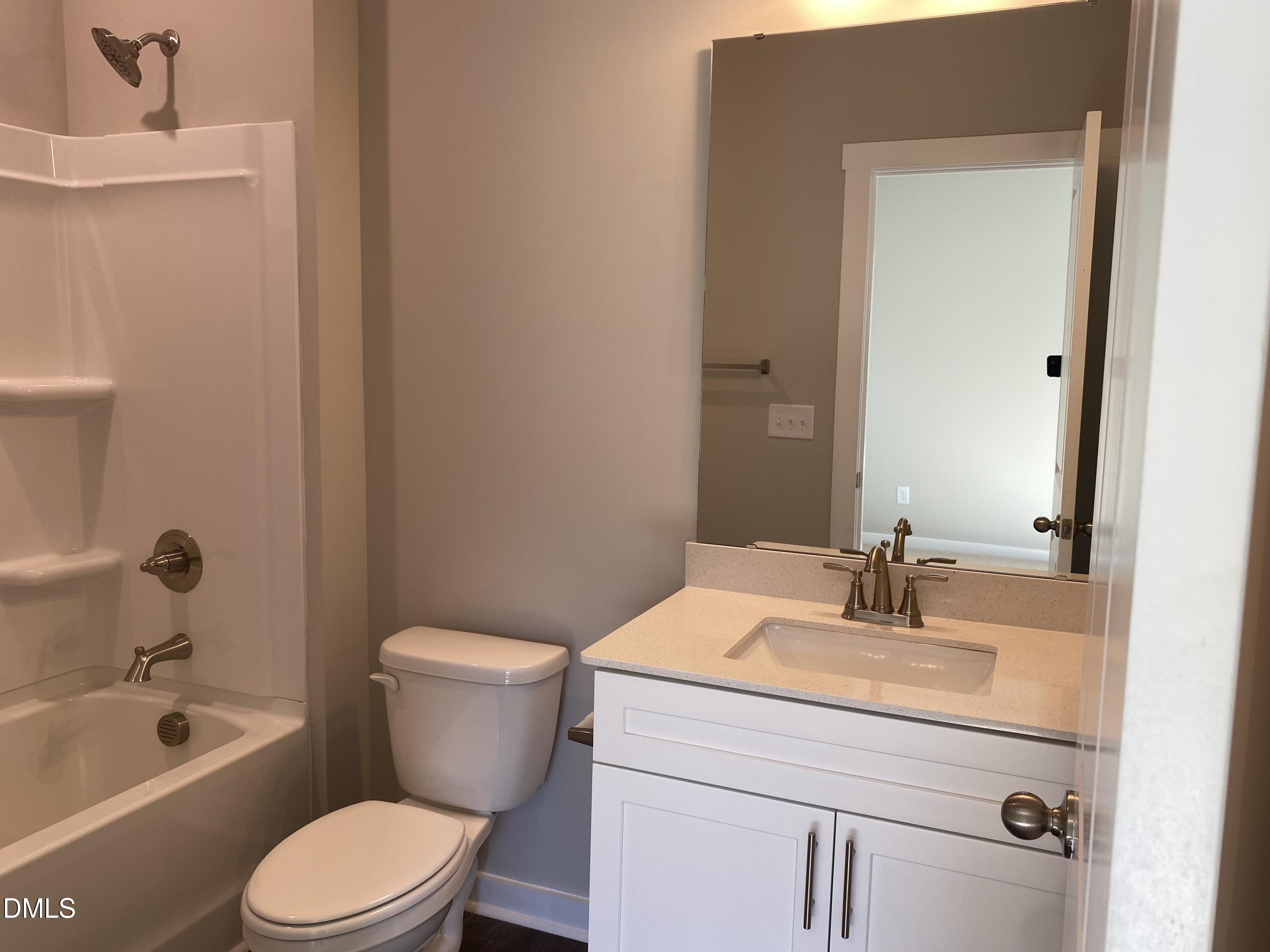 1057 Pinnix Loop Property Photo 16