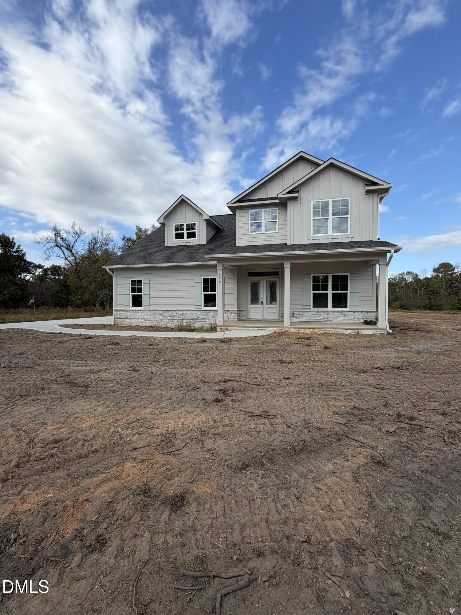 6625 River Road Property Photo 2