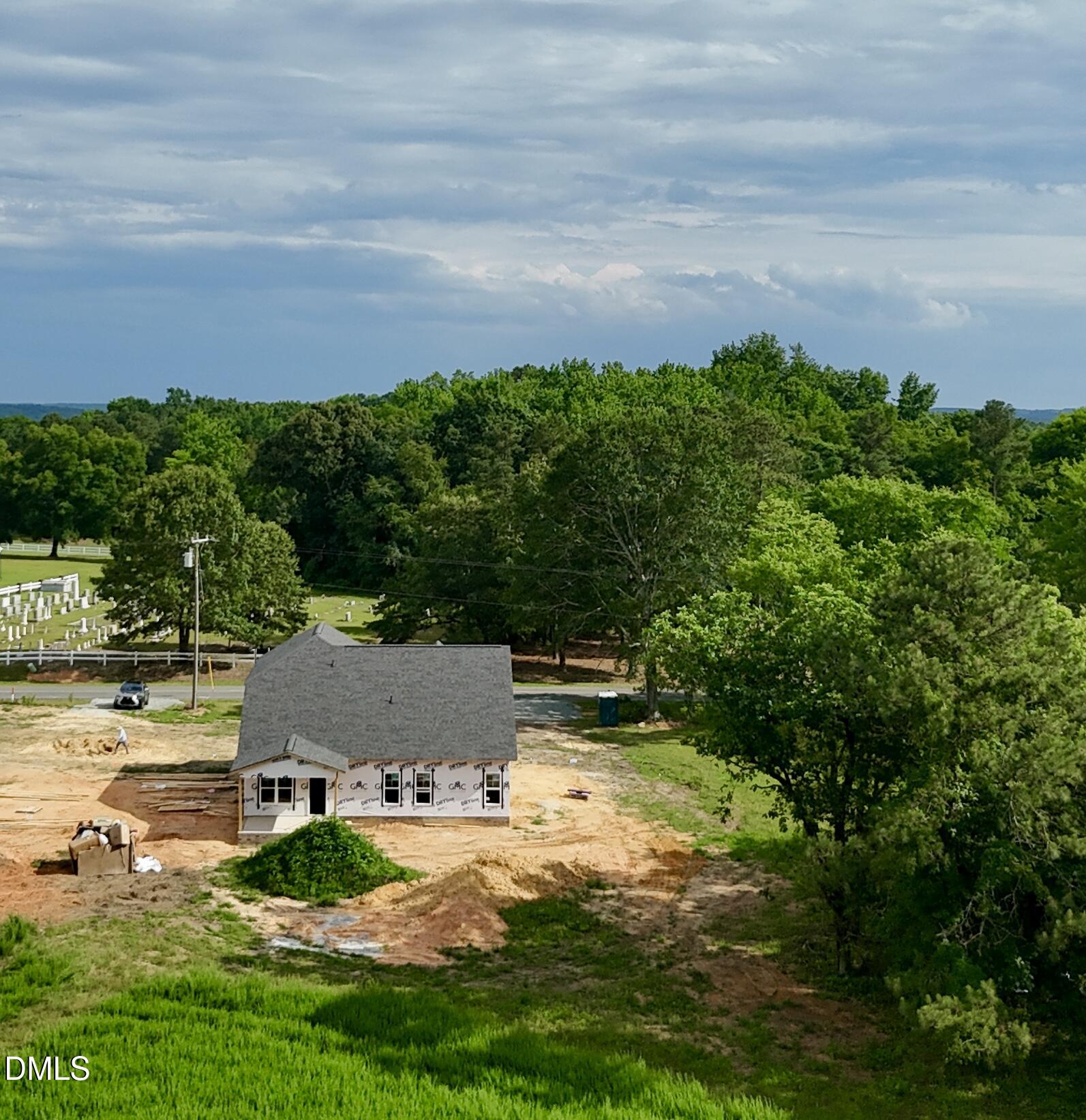 6625 River Road Property Photo 5