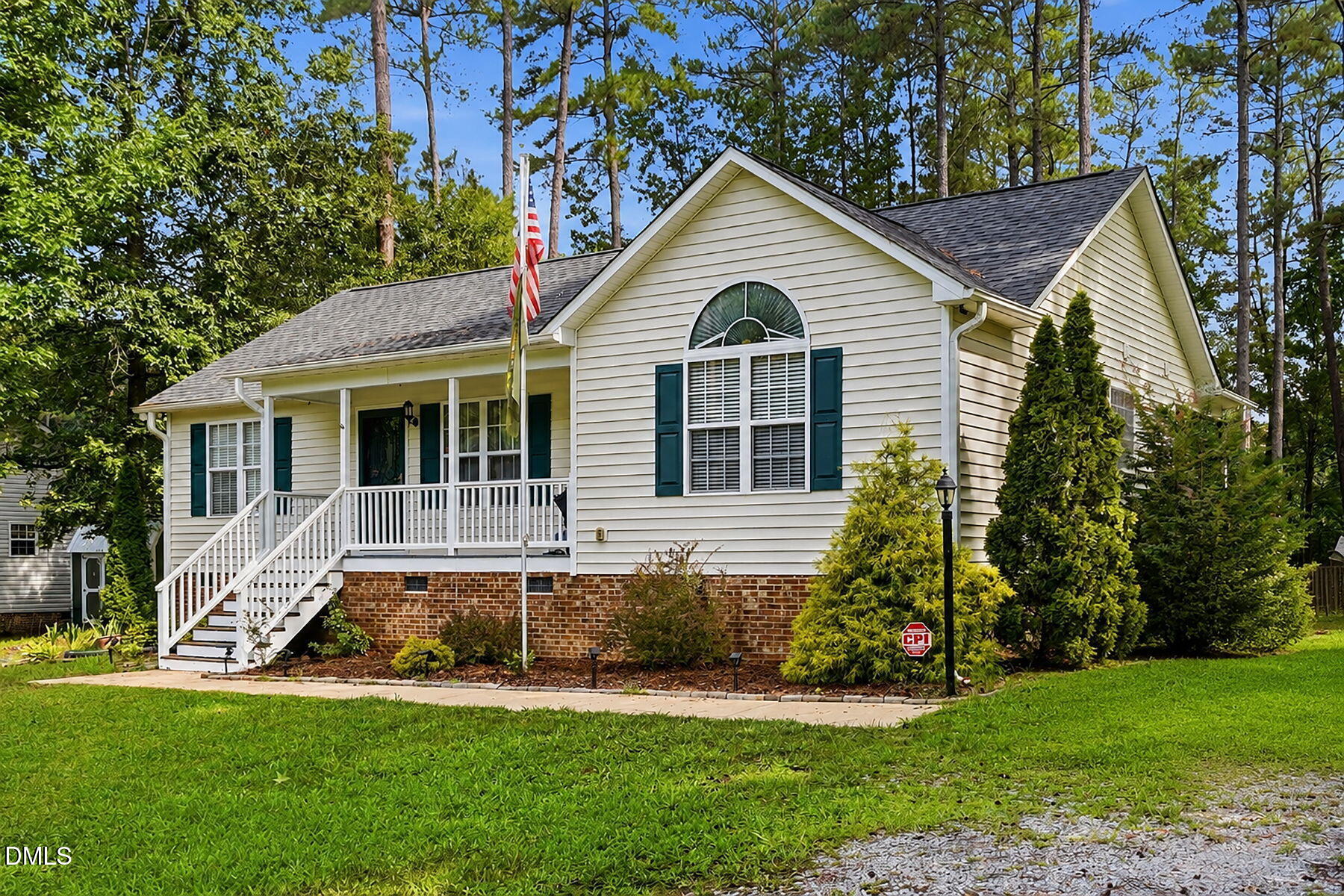 130 Walton Circle Property Photo 2