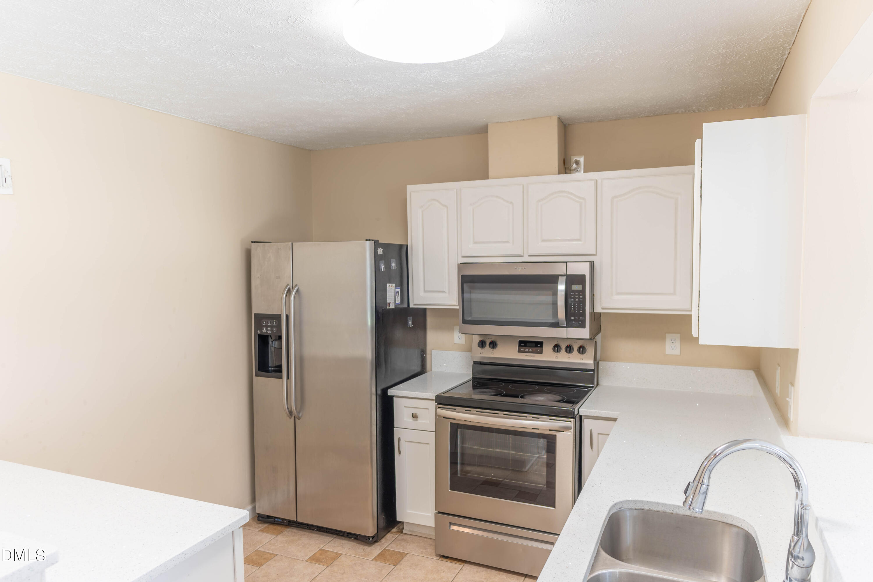 7901 Mcguire Drive Property Photo 5