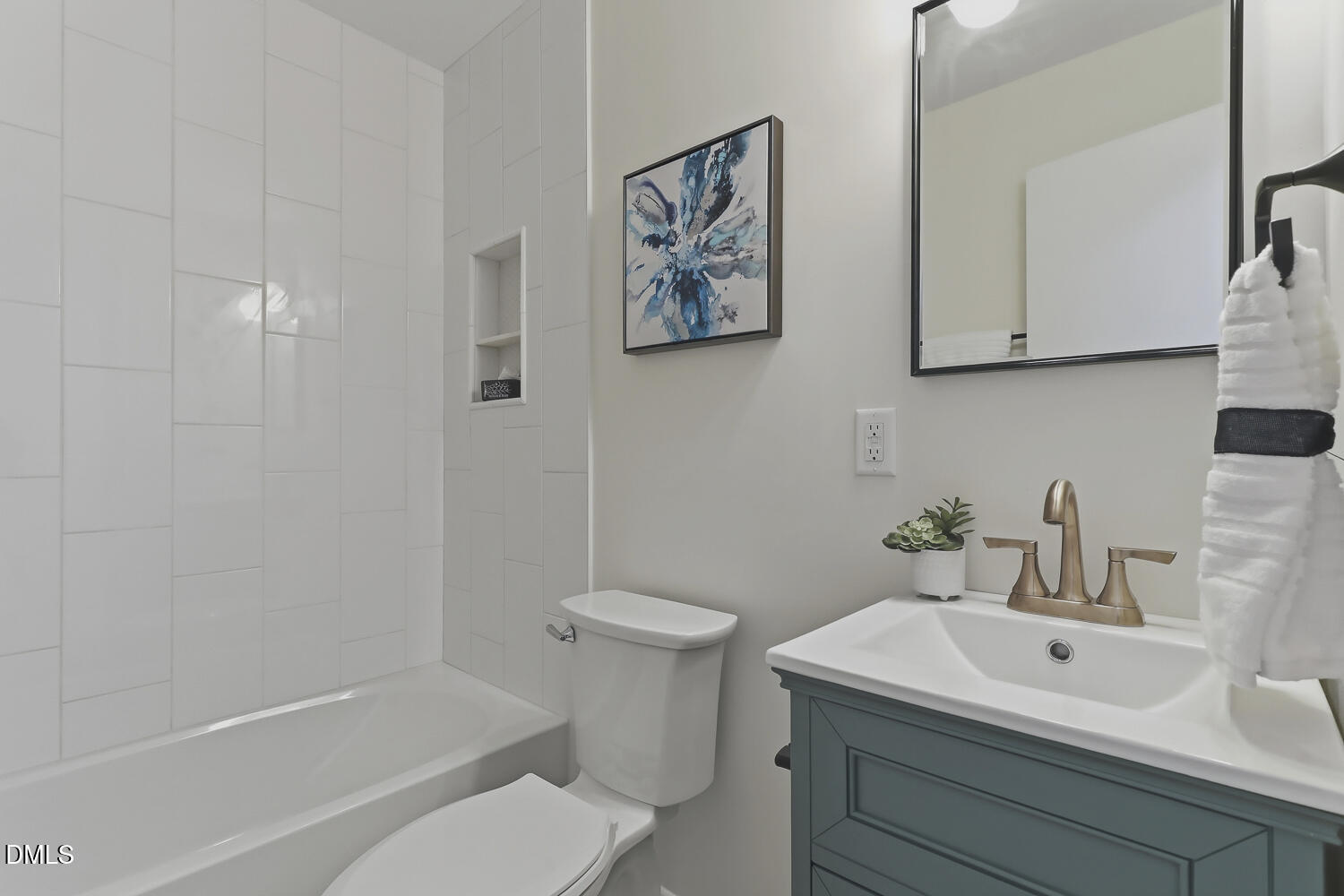 300 Simpson Street Property Photo 19