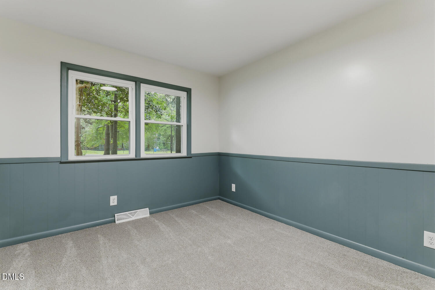 300 Simpson Street Property Photo 20