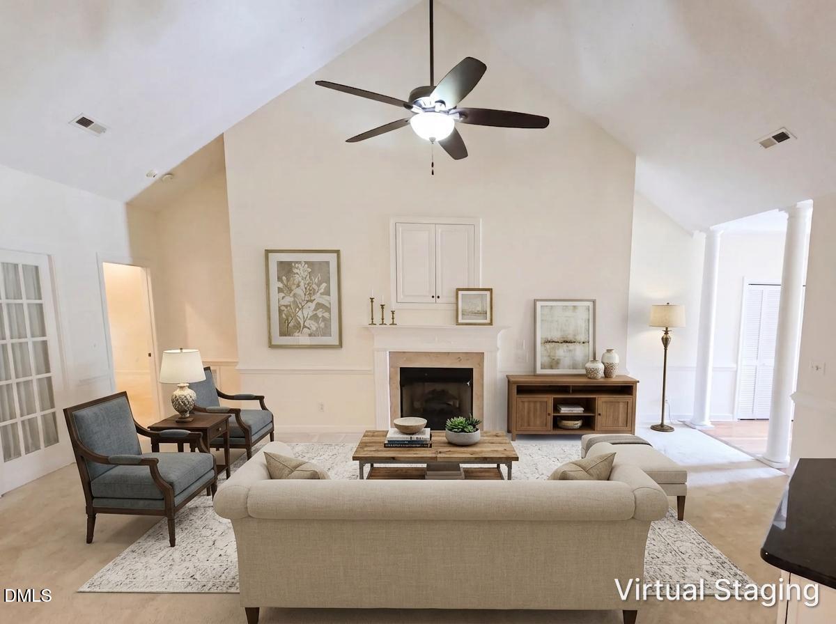 302 Commonsgate Drive Property Photo 2