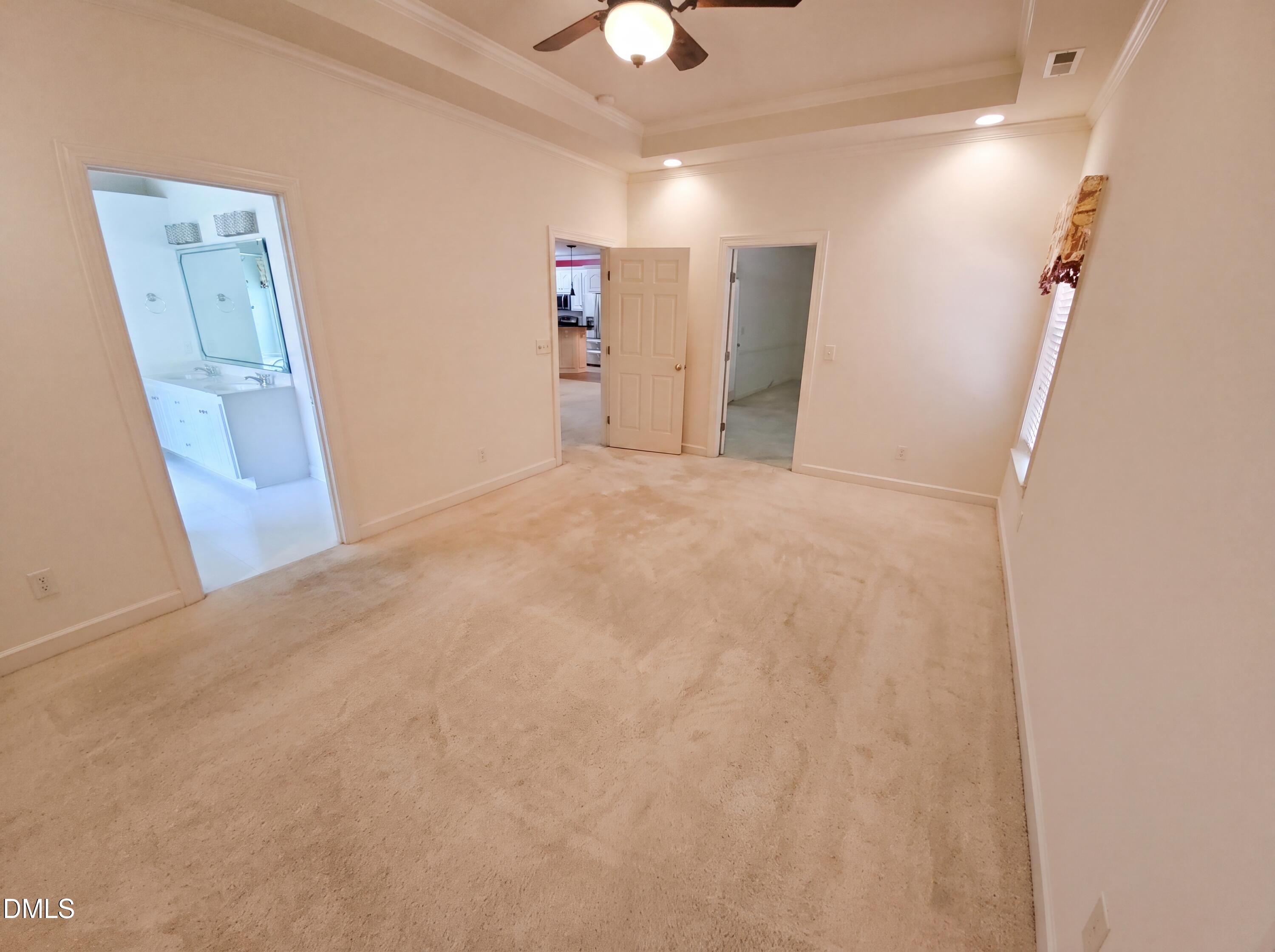 302 Commonsgate Drive Property Photo 12