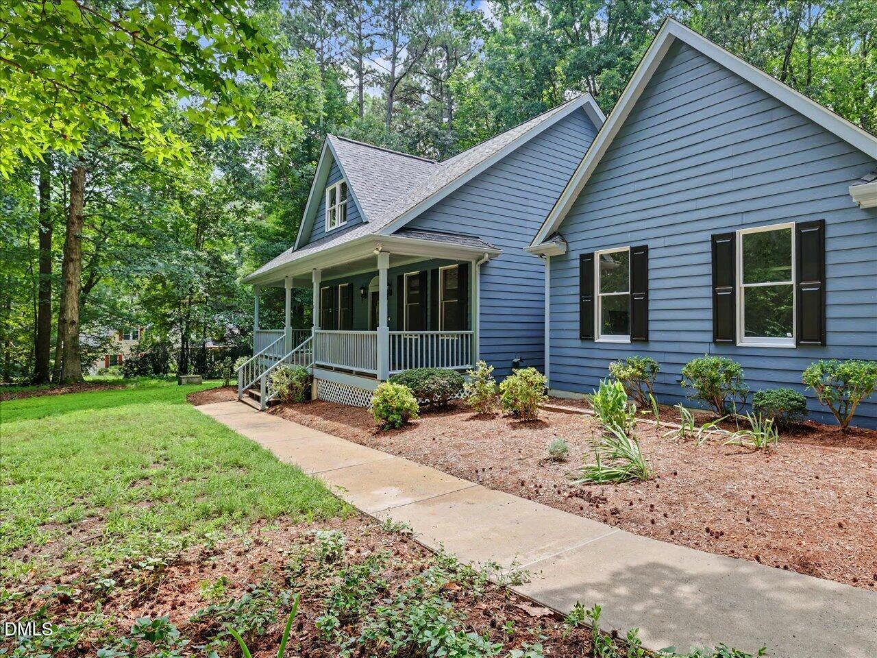 10 Sourwood Lane Property Photo 2