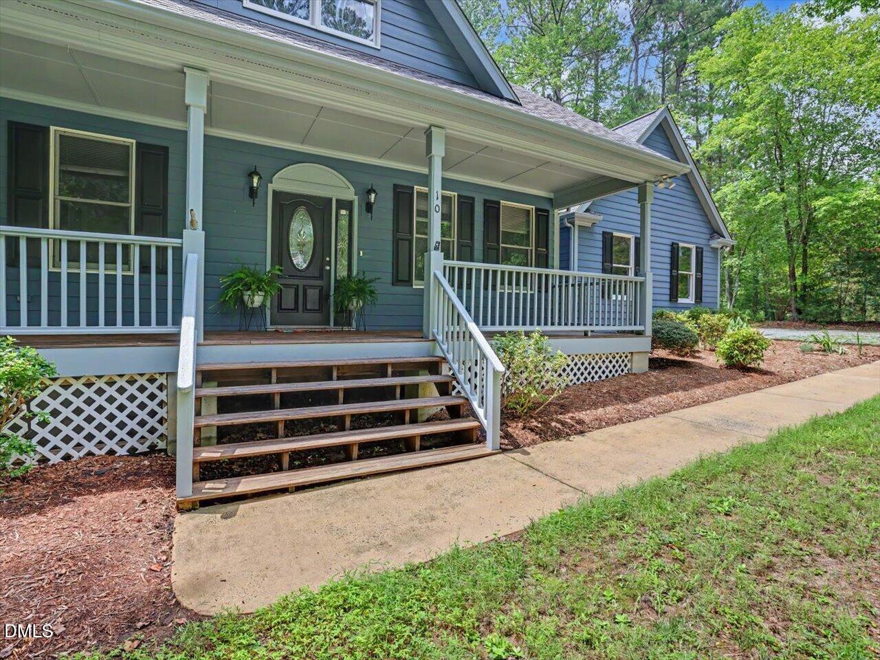 10 Sourwood Lane Property Photo 3