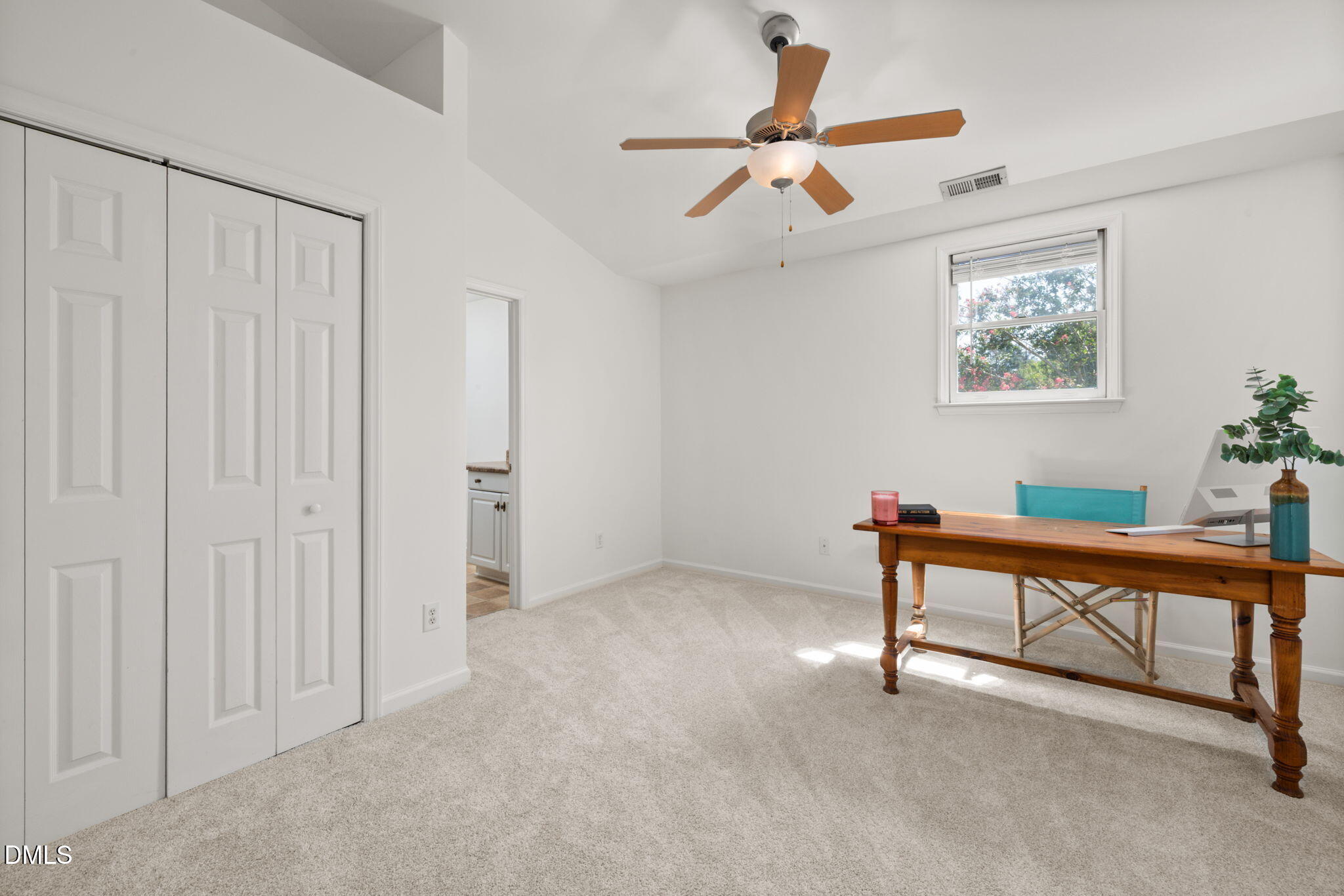 8311 Hempshire Place 204 Property Photo 13