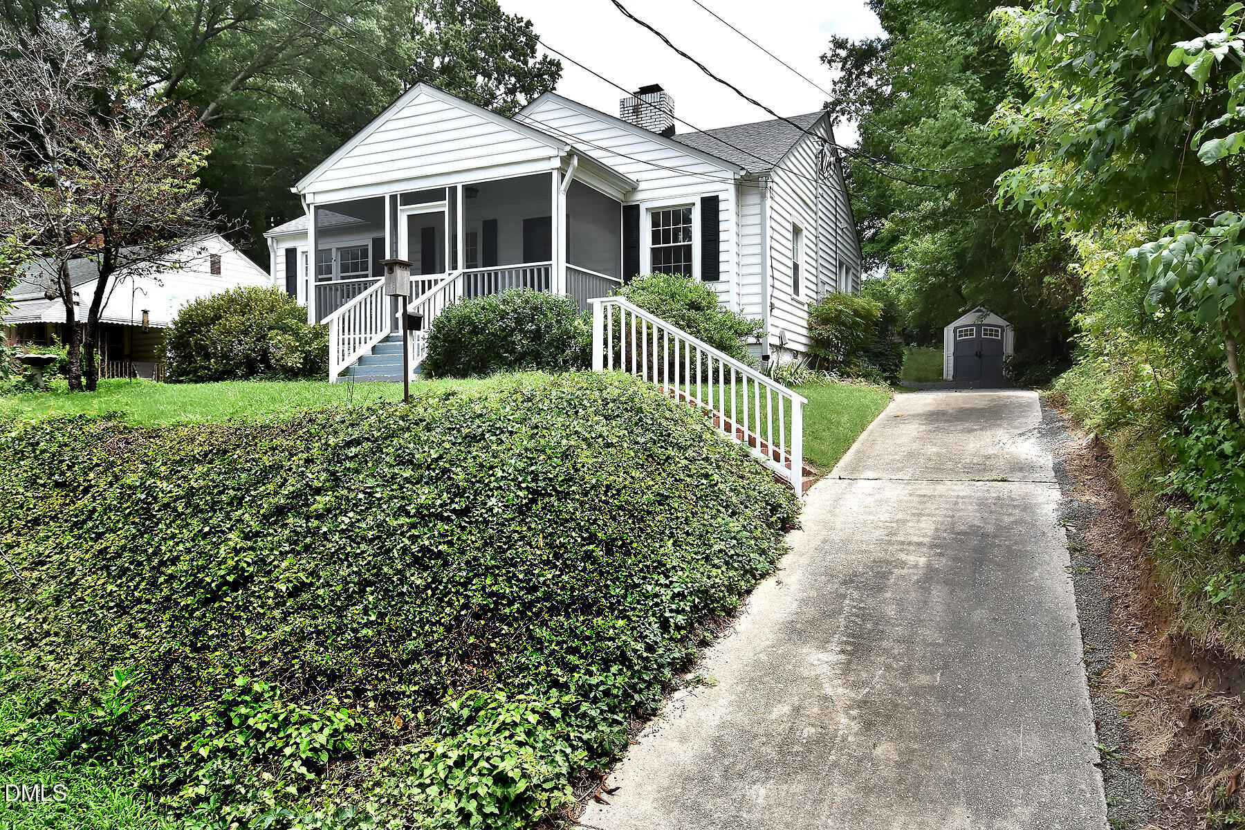 1837 Forest Road Property Photo 2