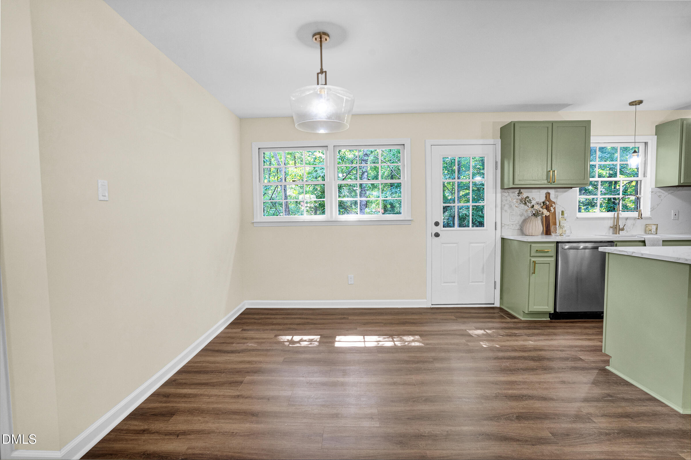 4118 Casa Street Property Photo 3