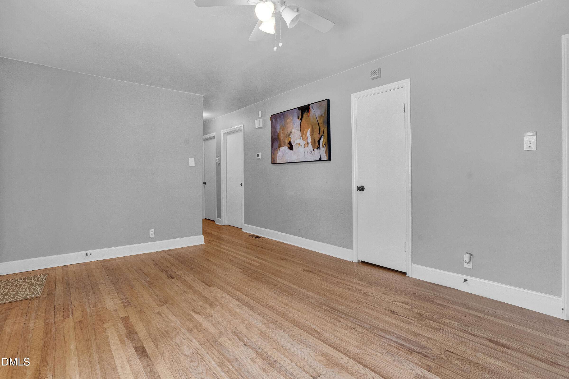 905 S Plum Street Property Photo 7