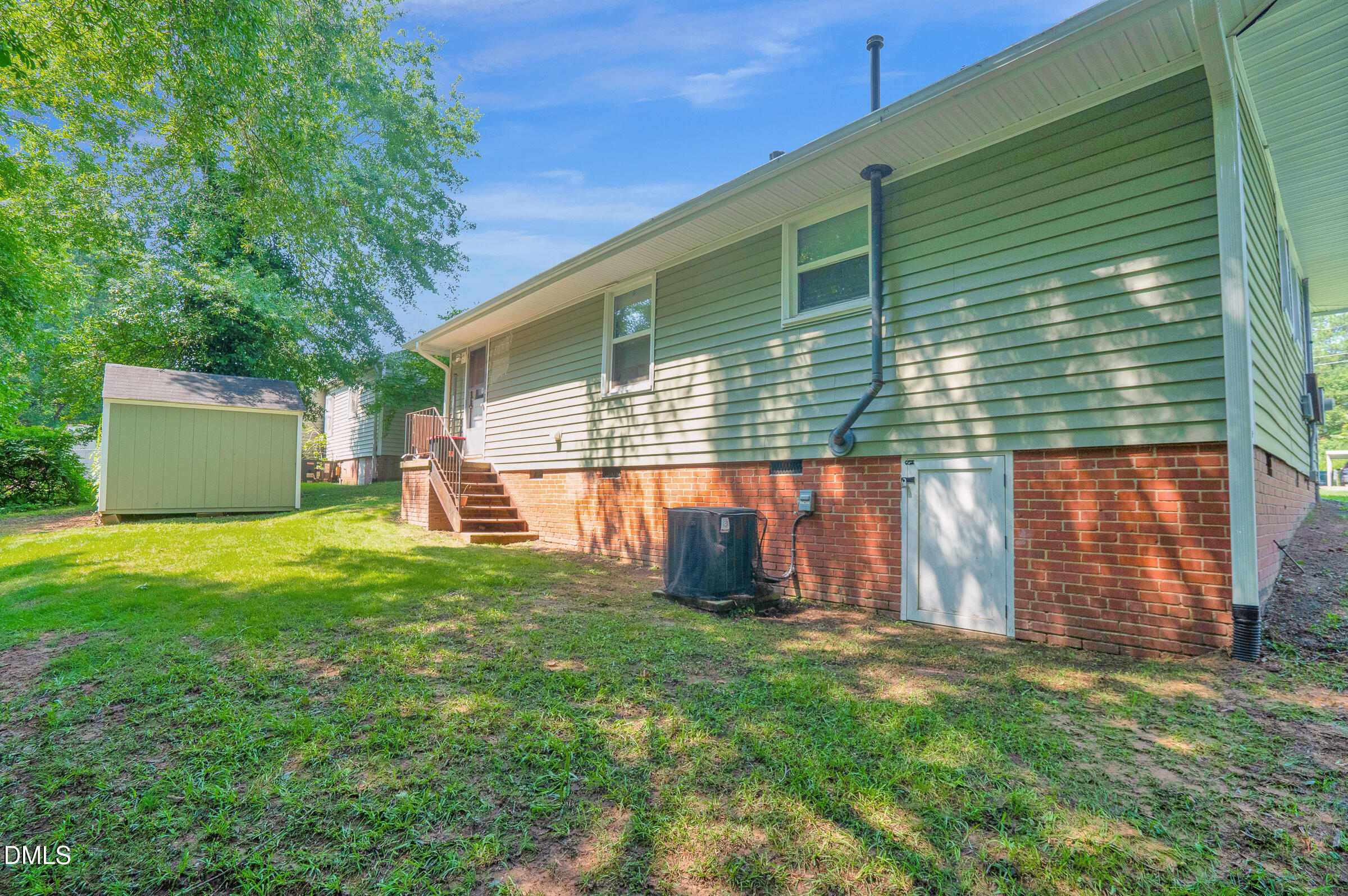 905 S Plum Street Property Photo 12