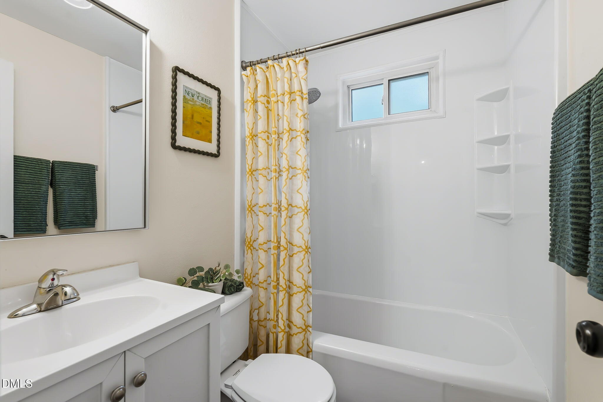 817 Daniels Street B Property Photo 17