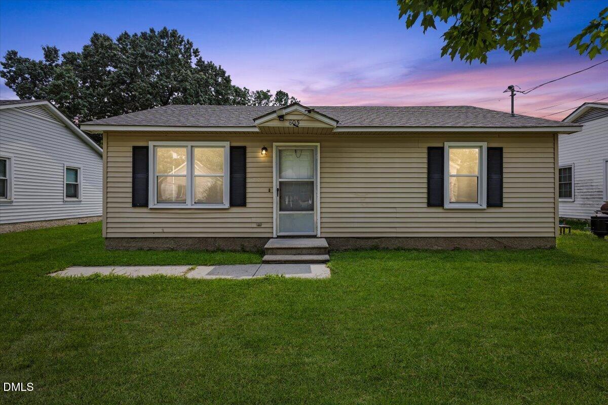 805 E Highland Avenue Property Photo 1