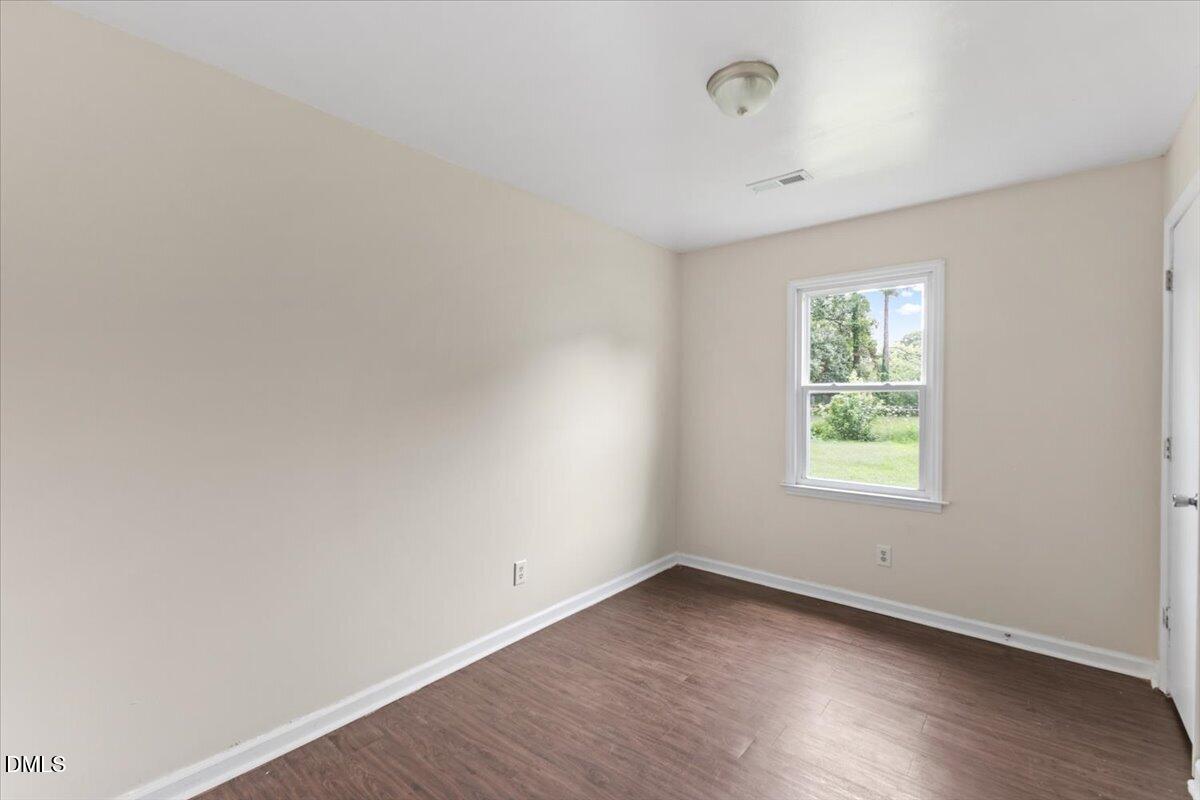 805 E Highland Avenue Property Photo 12