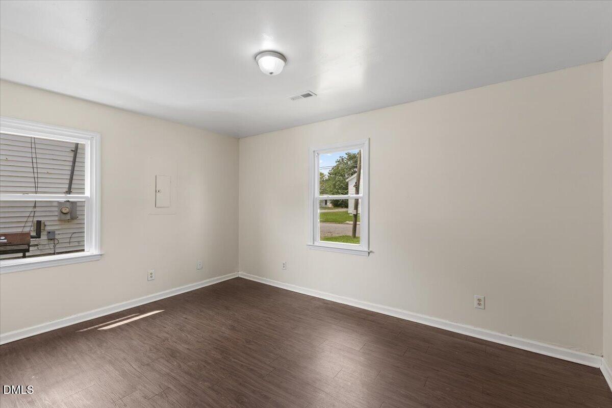 805 E Highland Avenue Property Photo 14
