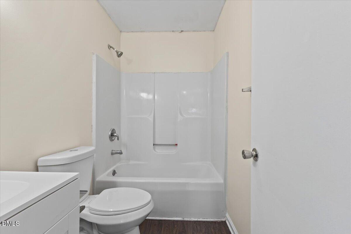 805 E Highland Avenue Property Photo 20