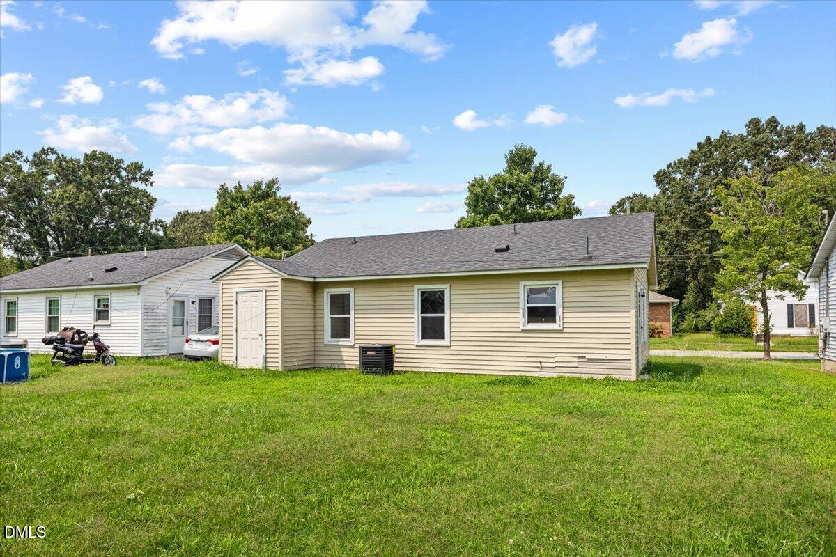 805 E Highland Avenue Property Photo 23