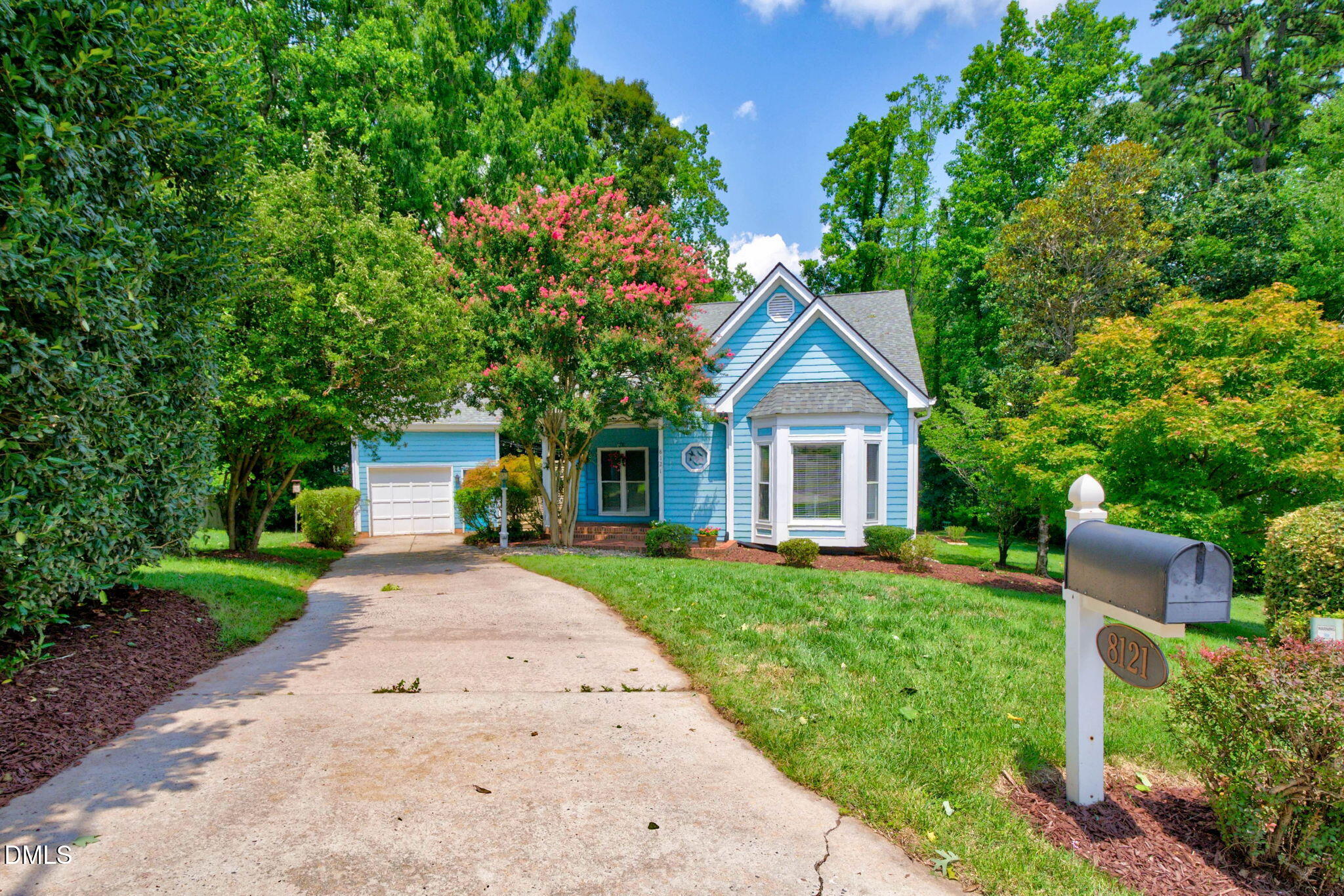 8121 Bluffridge Drive Property Photo 1