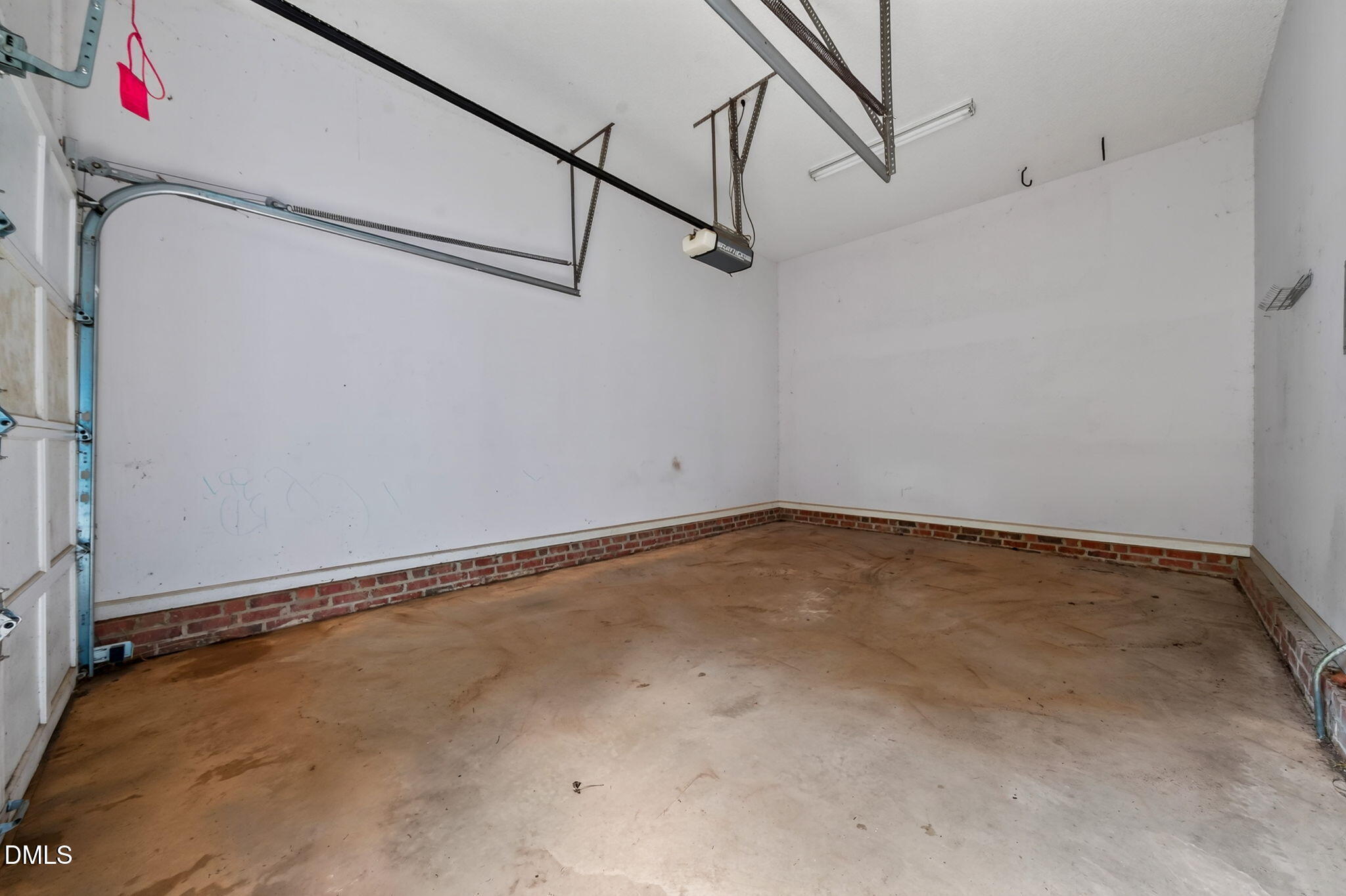 8121 Bluffridge Drive Property Photo 47