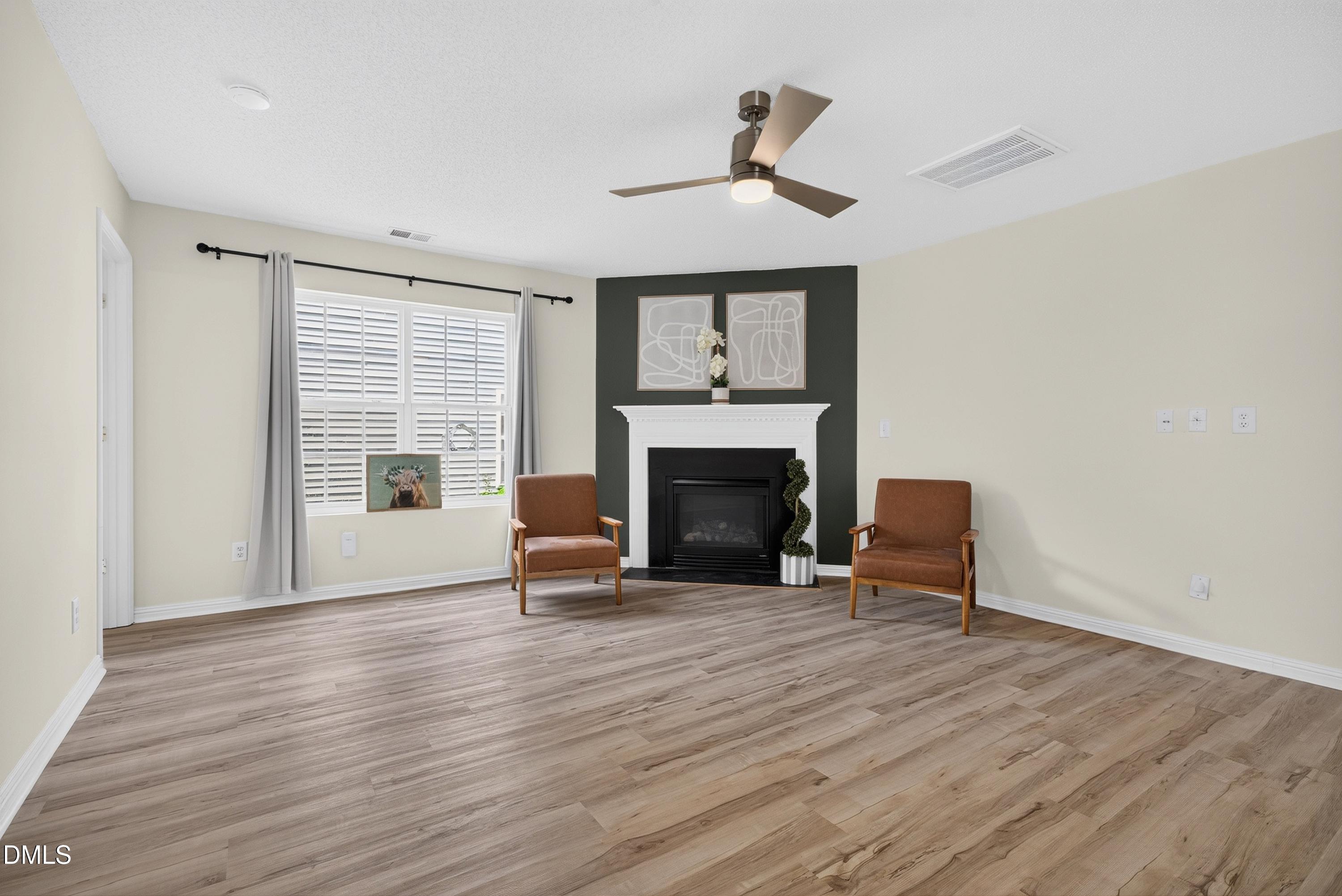 2811 Skybrook Lane Property Photo 7