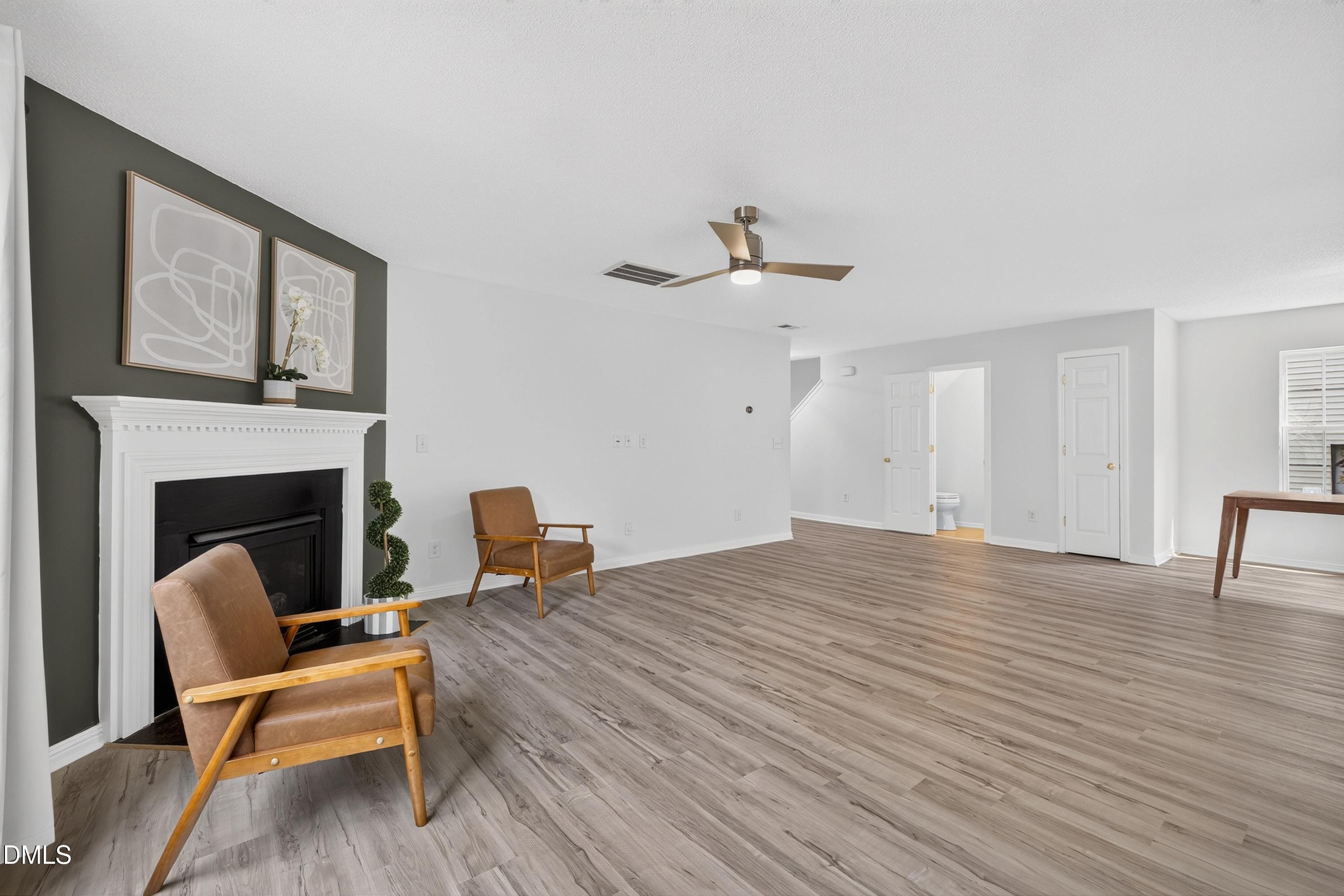 2811 Skybrook Lane Property Photo 9