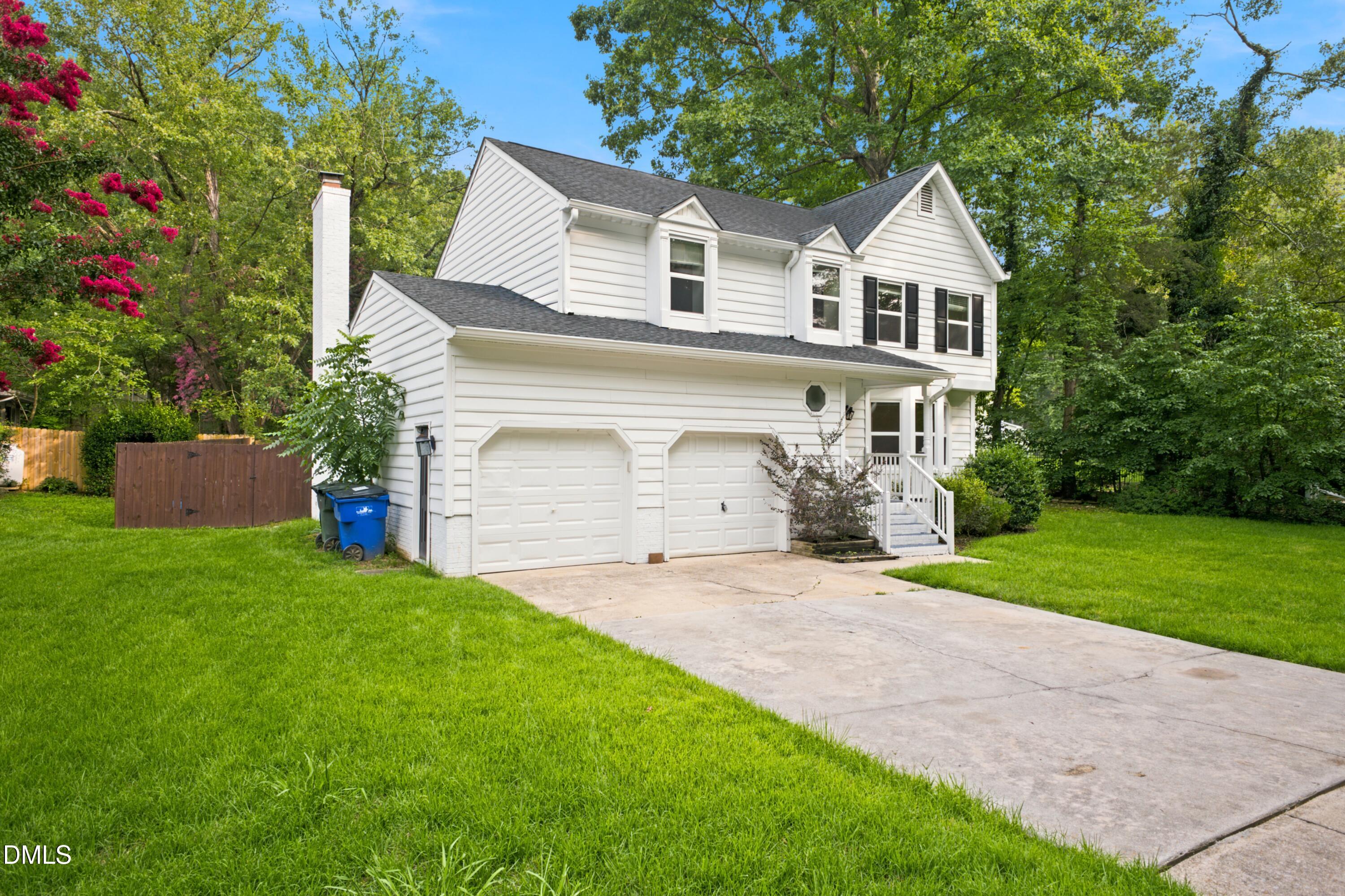 4300 Hickory Ridge Drive Property Photo 3